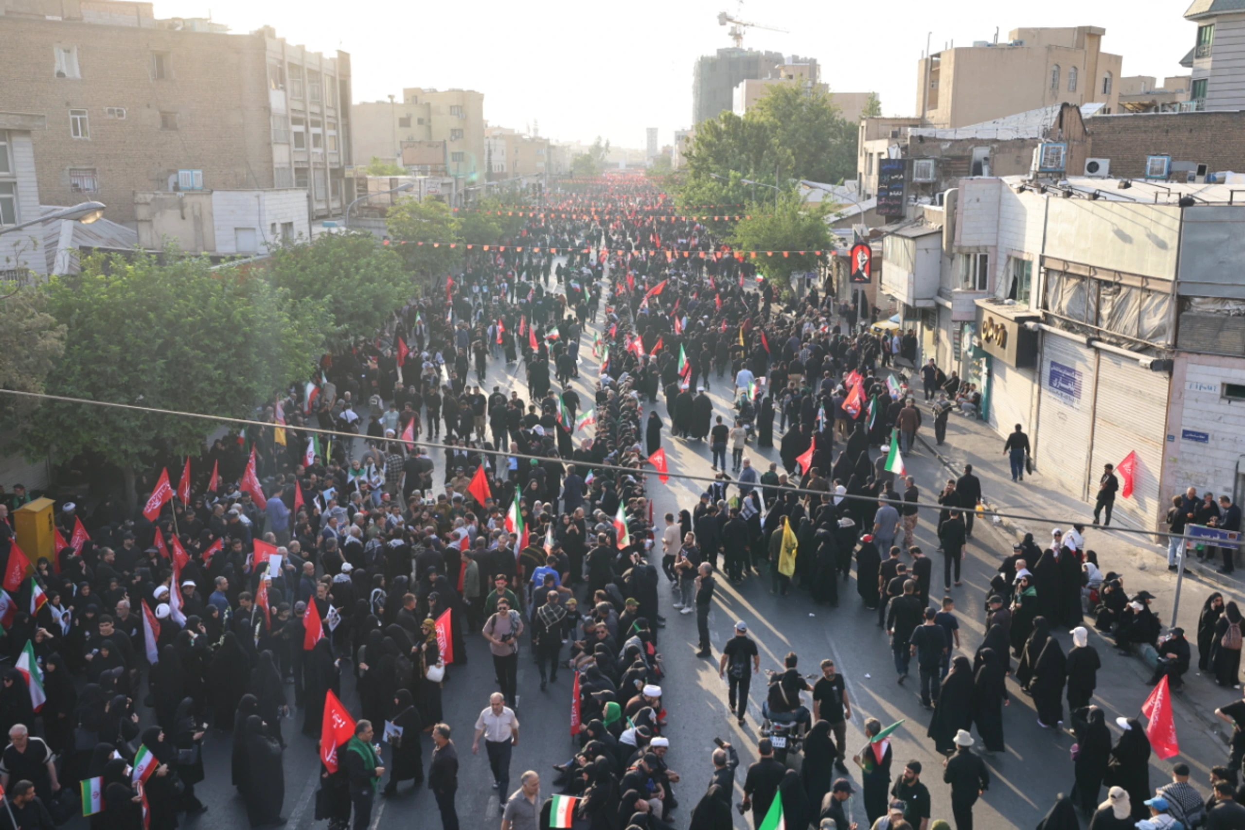 Irans Regime lässt seinen Führer wie einen Märtyrer feiern