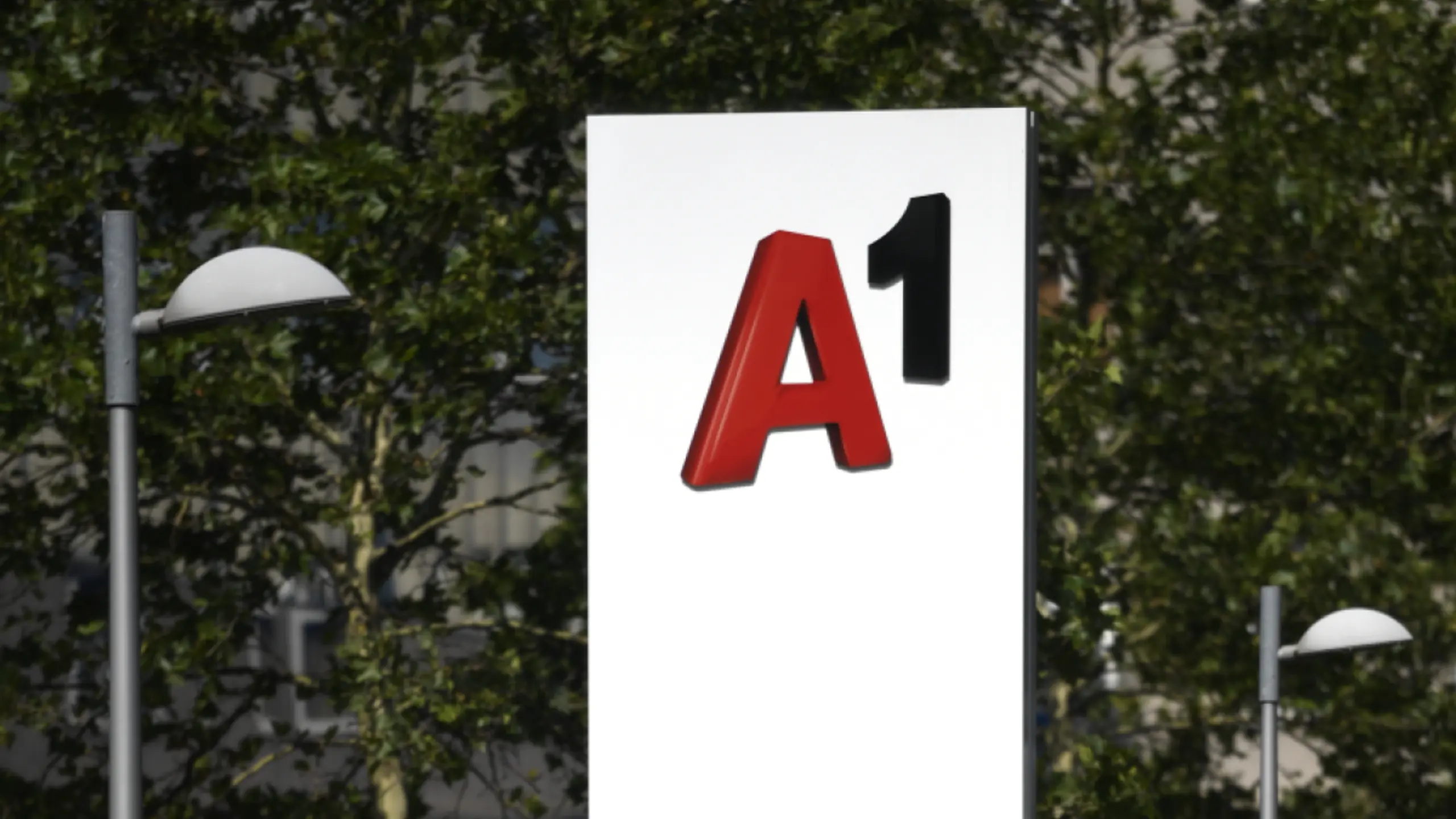 © APA/APA/THEMENBILD/HARALD SCHNEIDER Die Telekom Austria strafft ihr Mobilfunk-Angebot