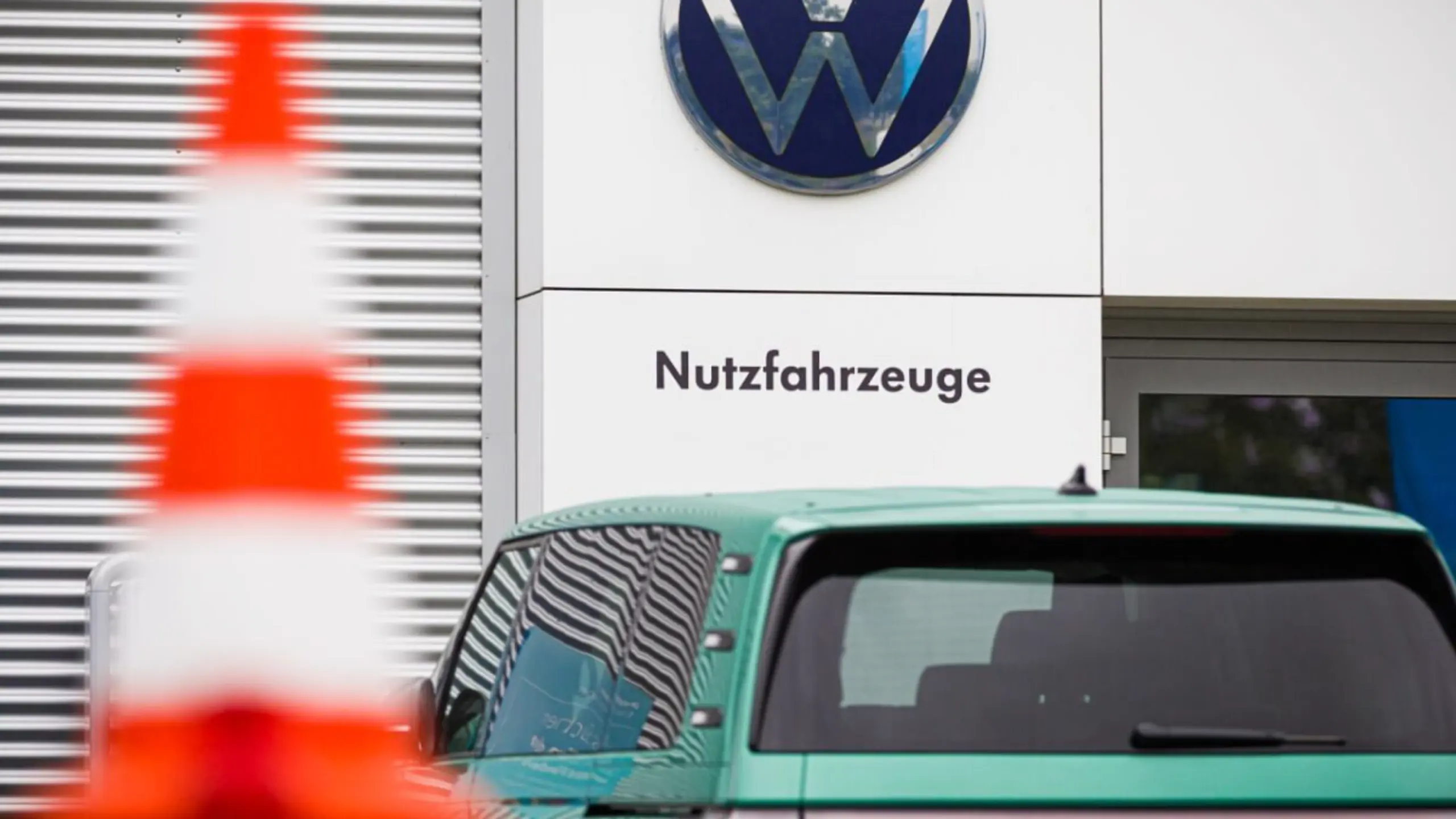 © APA/APA/dpa/Moritz Frankenberg Die Pläne sehen einen massiven Stellenabbau vor