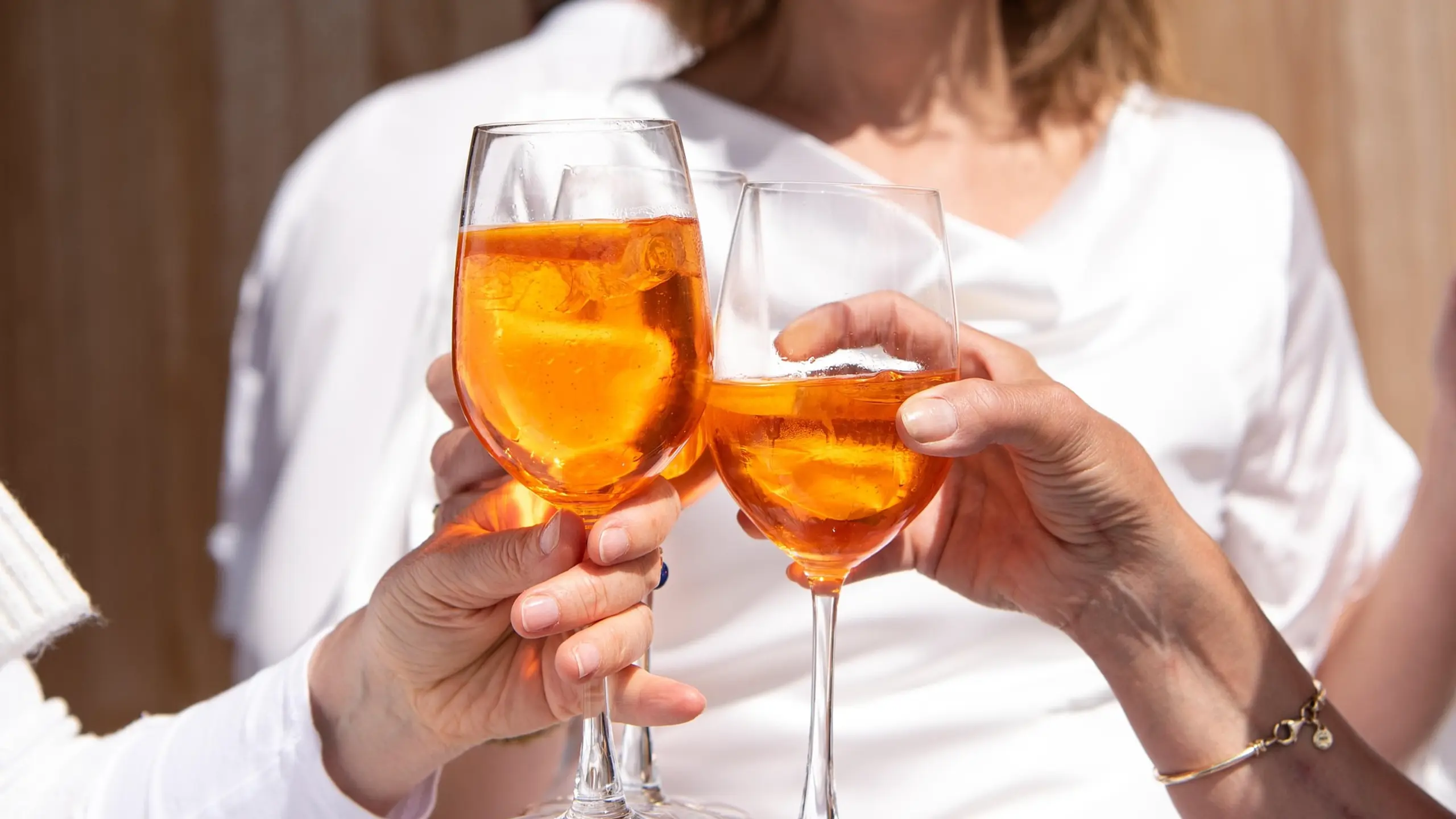 © pen ash, pexels Aperol-Gläser