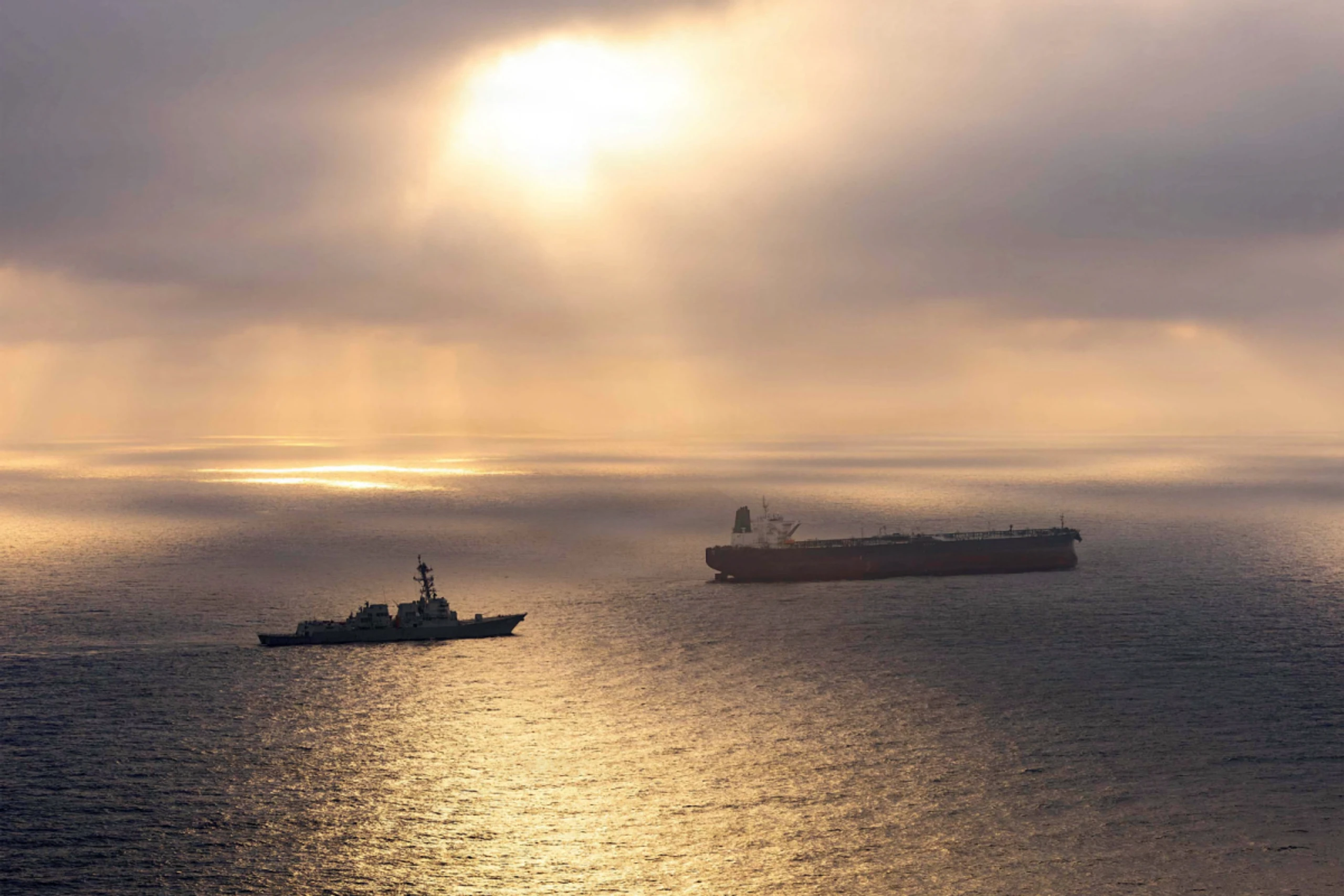 US-Marineschiffe im Einsatz gegen einen iranischen Tanker (Archivbild)