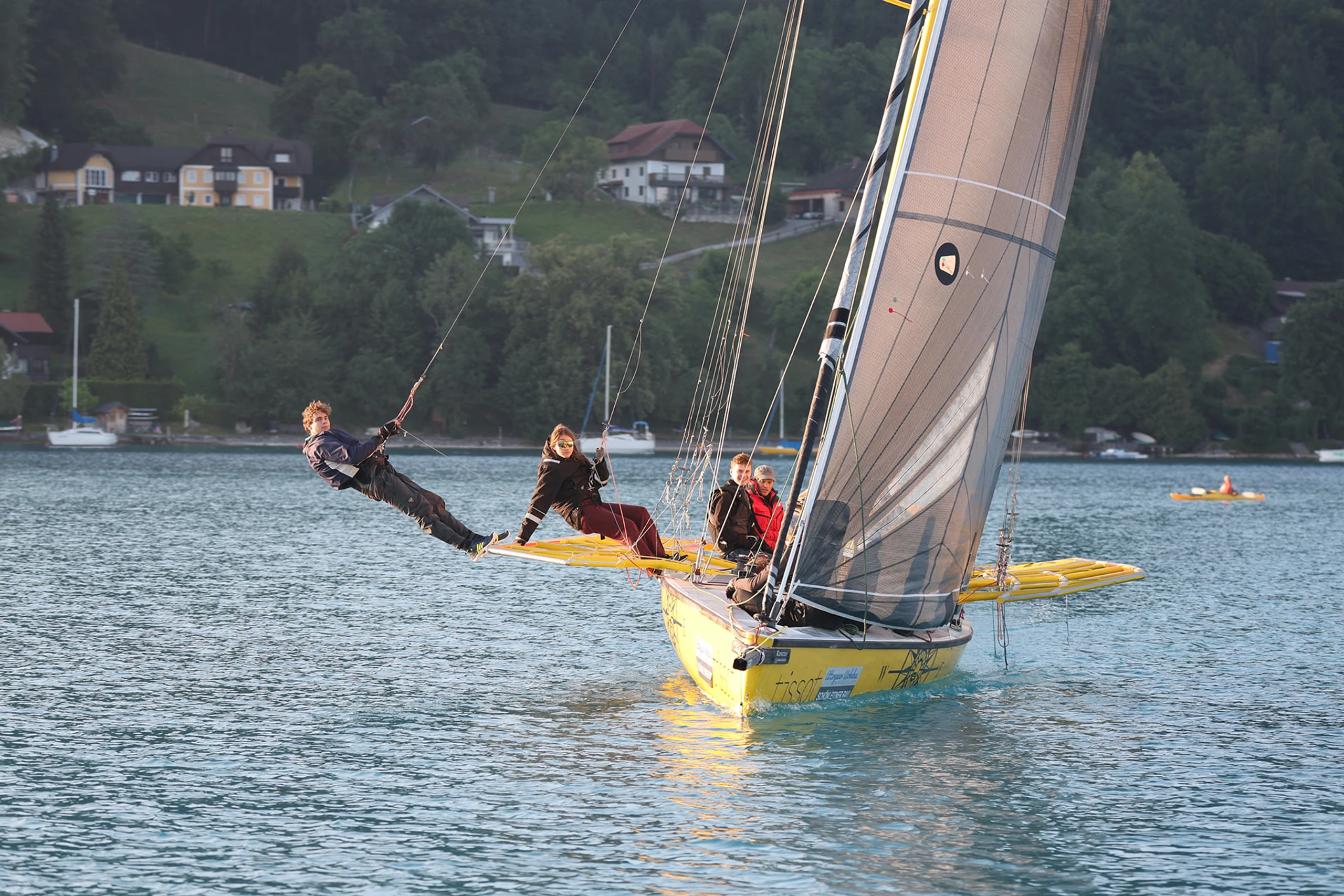 © UYCAs/Gert Schmidleitner Blurred image background