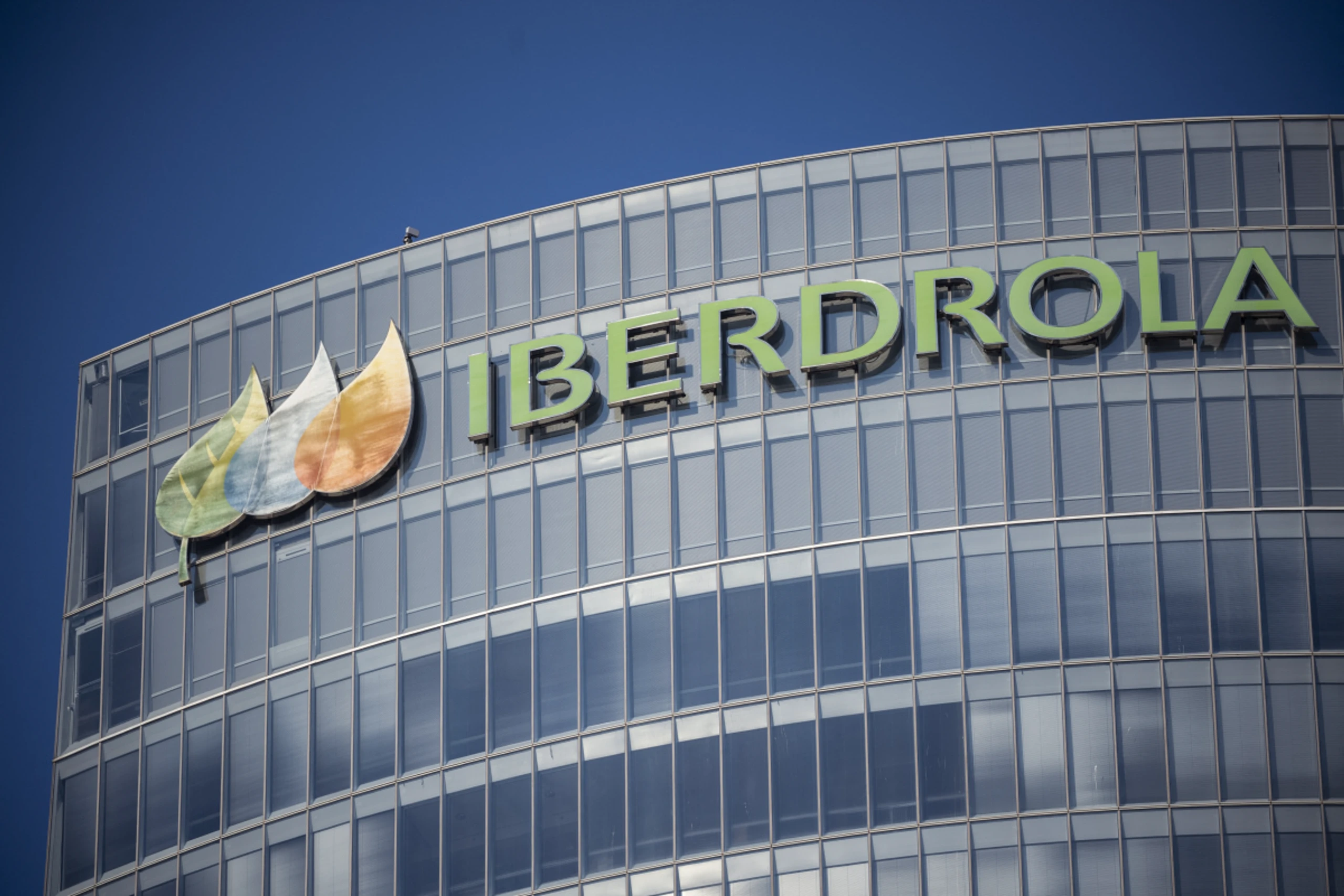 Iberdrola übernimmt 80 Prozent des finnischen Netzbetreibers Caruna
