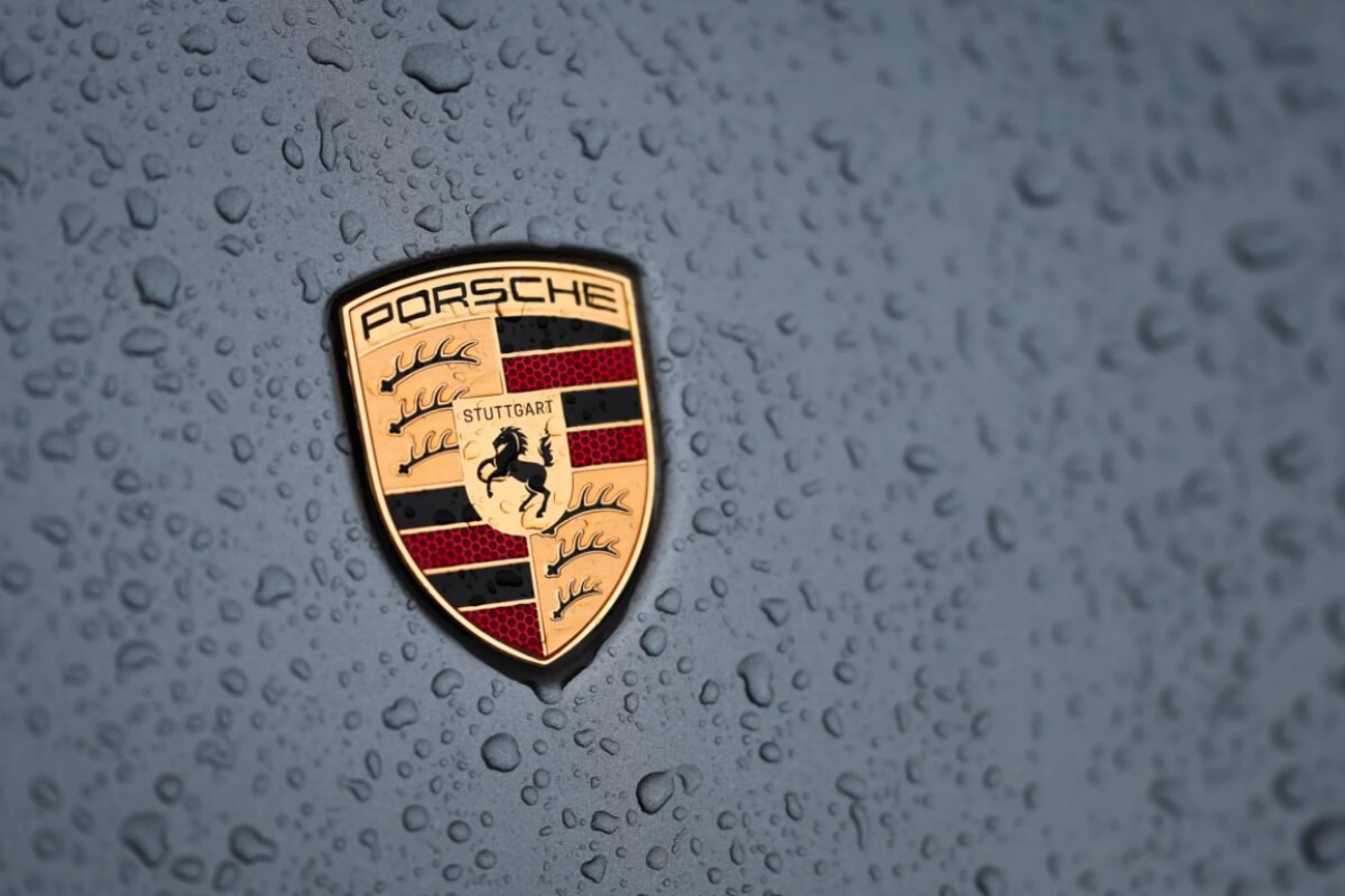 ++ ARCHIVBILD ++ Porsche plant laut Medienberichten weiteren Stellenabbau