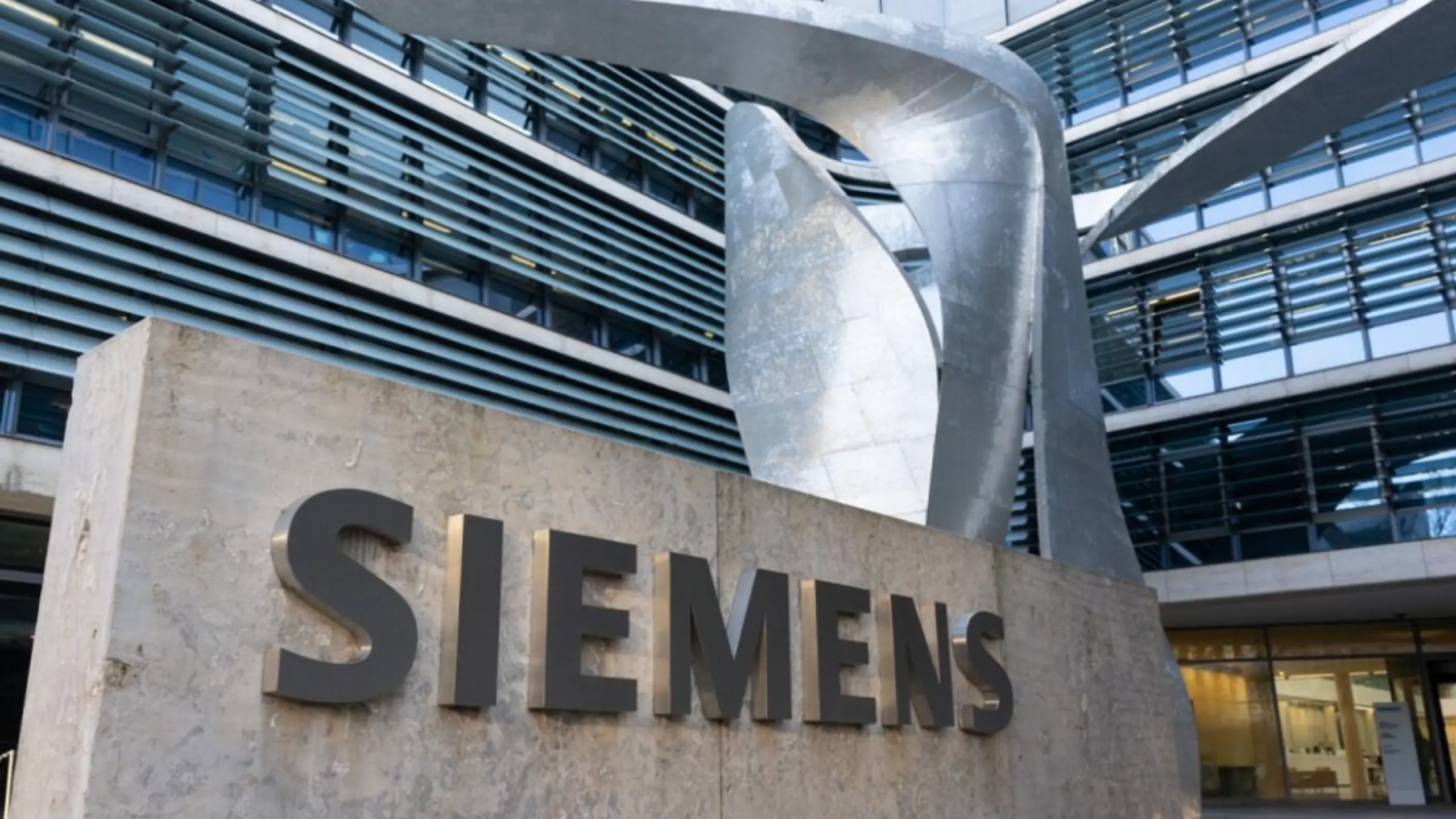 © APA/APA/dpa/Sven Hoppe ++ ARCHIVBILD ++ Siemens soll mit KI Schiffbaukapazitäten erhöhen
