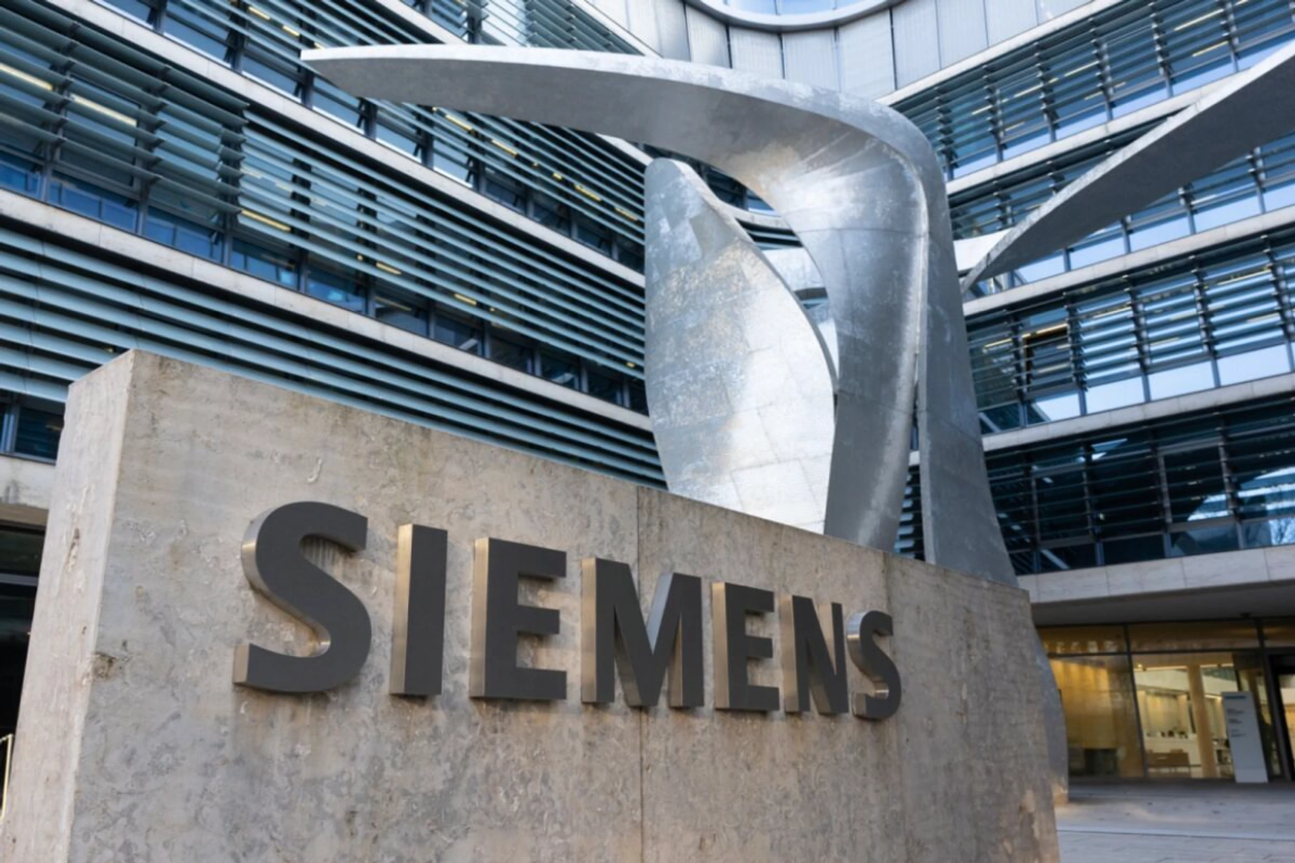 ++ ARCHIVBILD ++ Siemens soll mit KI Schiffbaukapazitäten erhöhen
