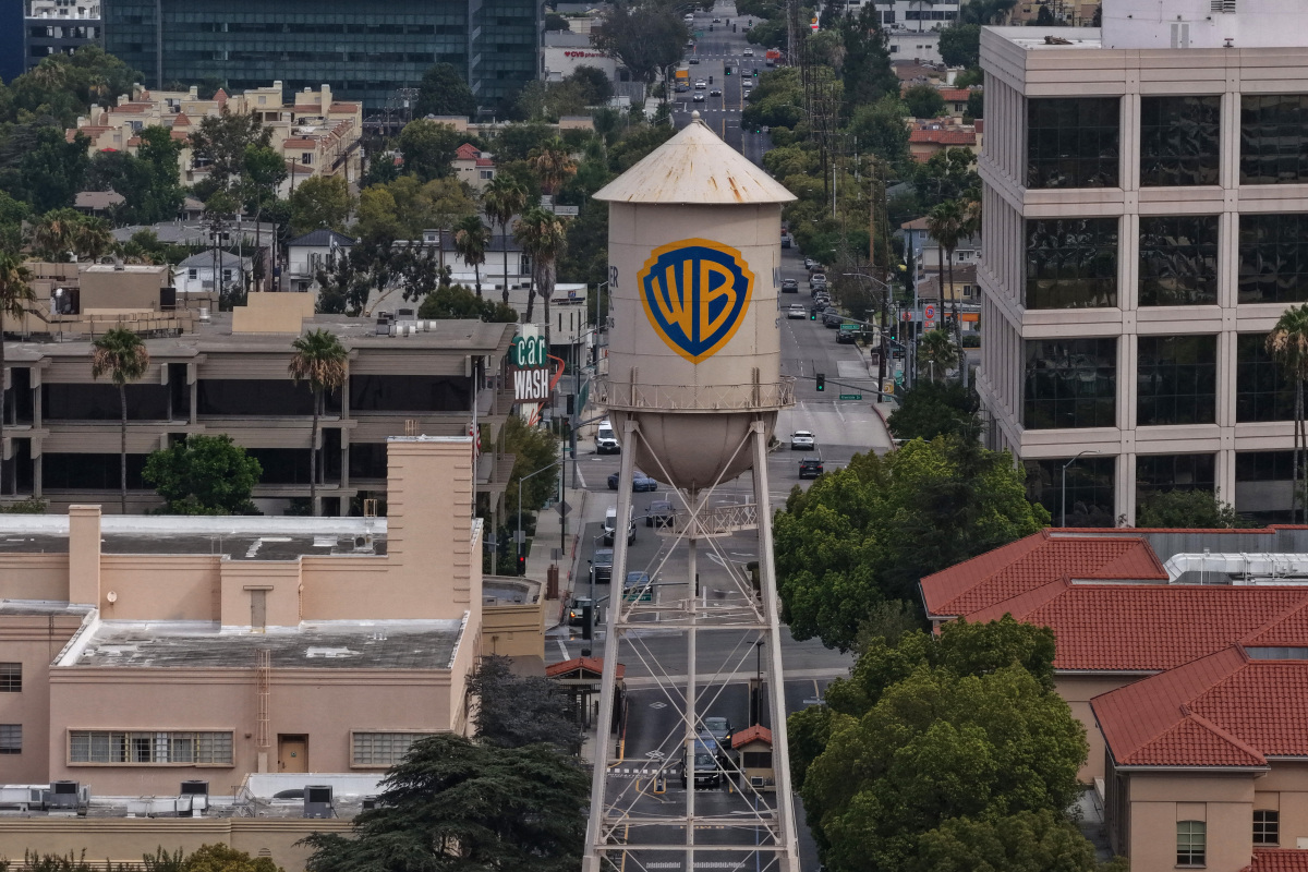 Die Übernahme von Warner Brothers durch Paramount verzögert sich