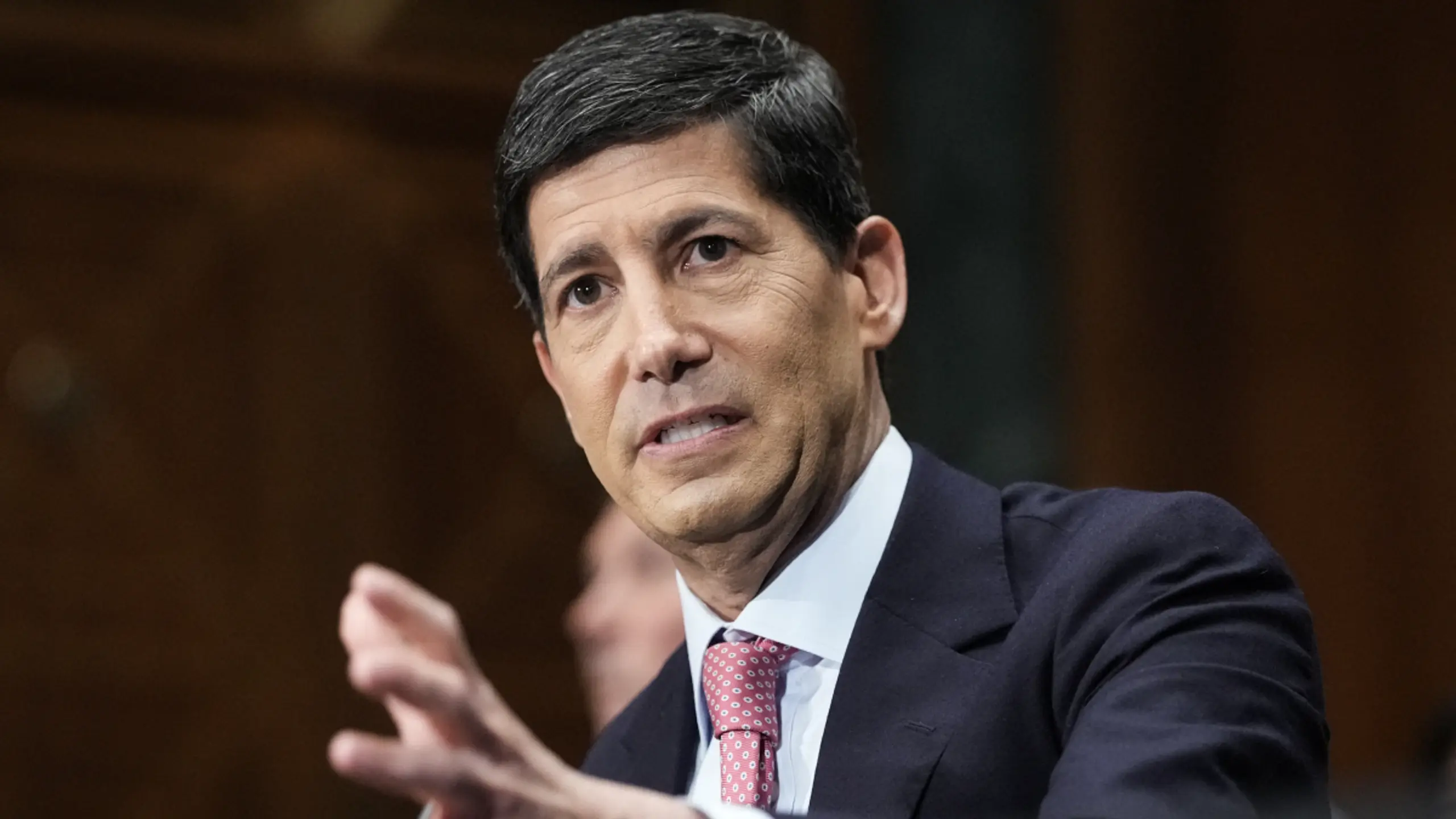 © APA/APA/AFP/KEN CEDENO Alle Augen auf Fed-Chef Warsh gerichtet