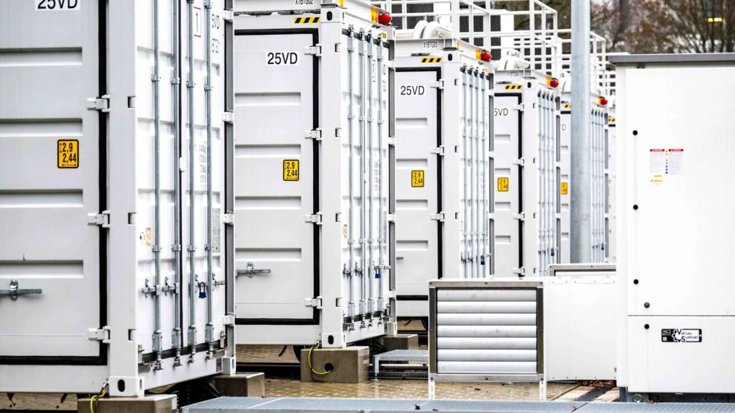 ++ ARCHIVBILD ++ RWE-Batteriespeicher soll das Stromnetz stabilisieren
