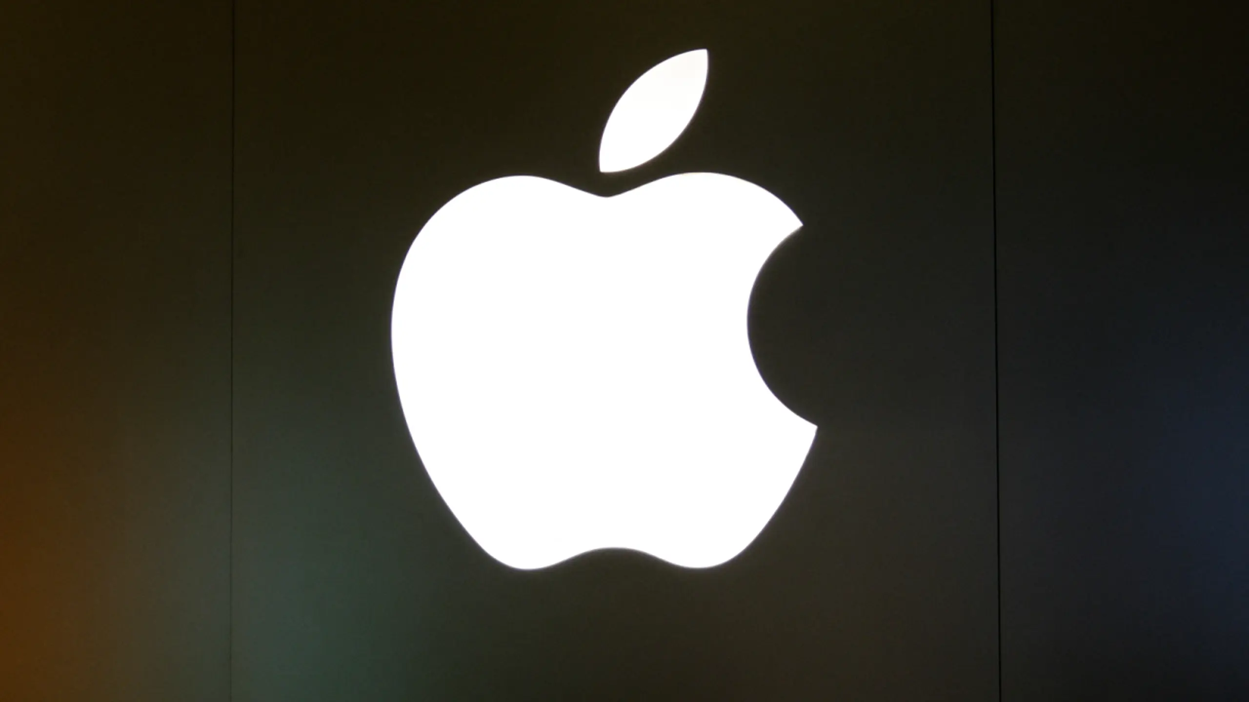 Apple konnte die Marke dank eines zwischenzeitigen Kursplus knacken
