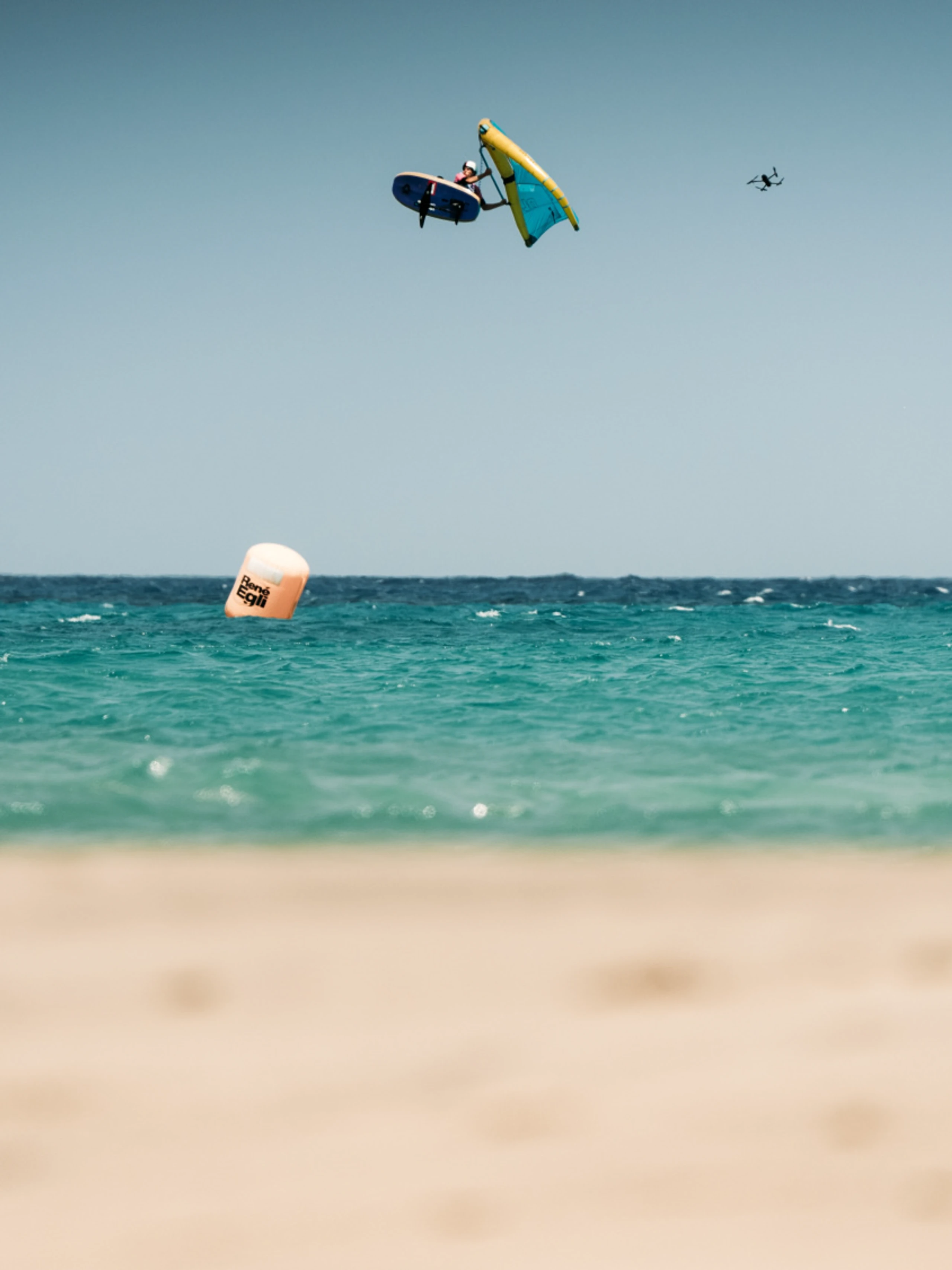 © GWA/Samu Cardenas Blurred image background