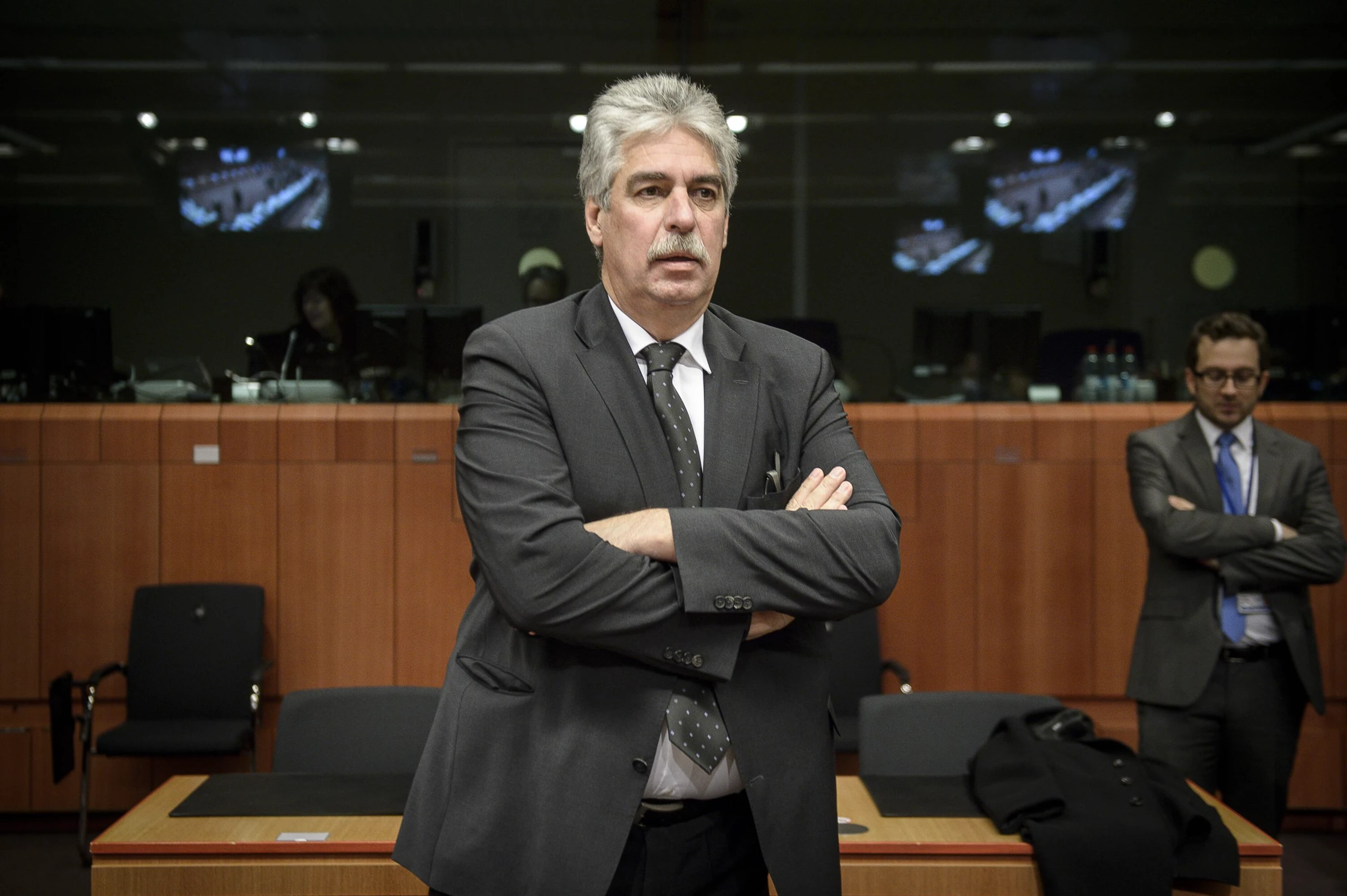 Korruptionsprozess gegen Siegfried Wolf und Ex-Minister Schelling fix