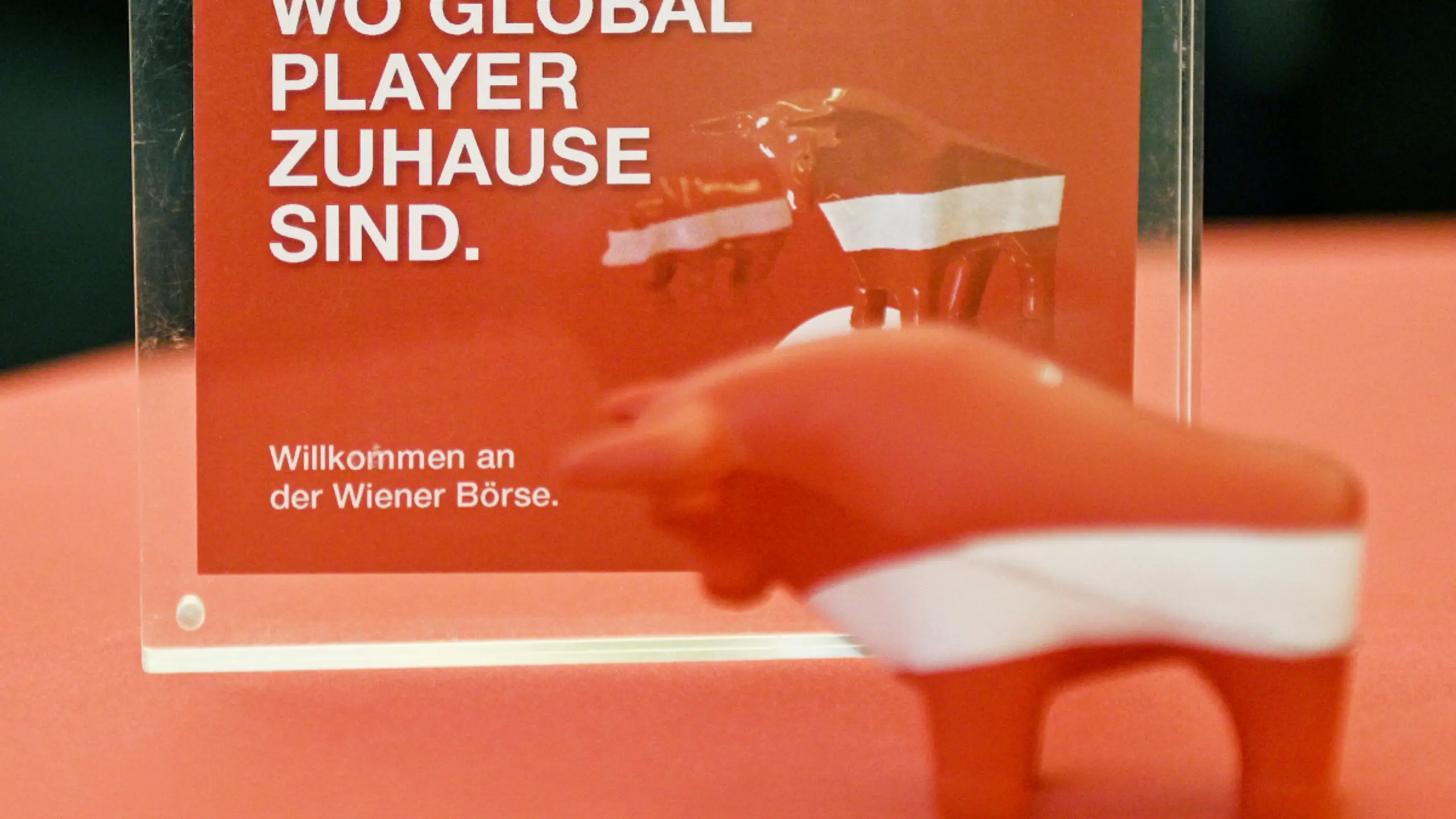 © APA/APA/THEMENBILD/HANS PUNZ RBI, OMV und RHI Magnesita nach Zahlen etwas höher