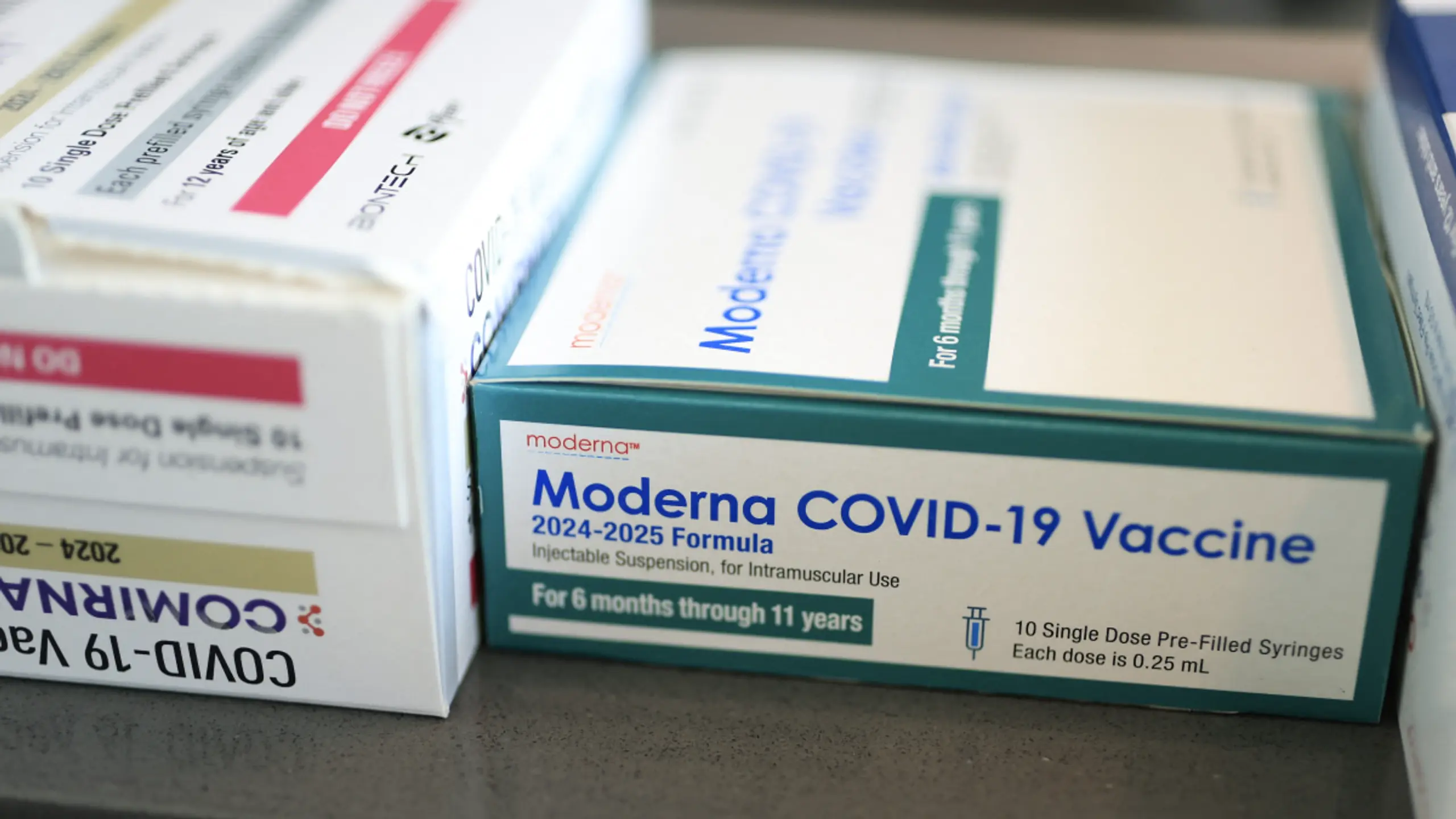 © APA/APA/GETTY IMAGES NORTH AMERICA/JOE RAEDLE Moderna hofft auf Ersatz für rückläufige Verkäufe der Covid-Vakzine