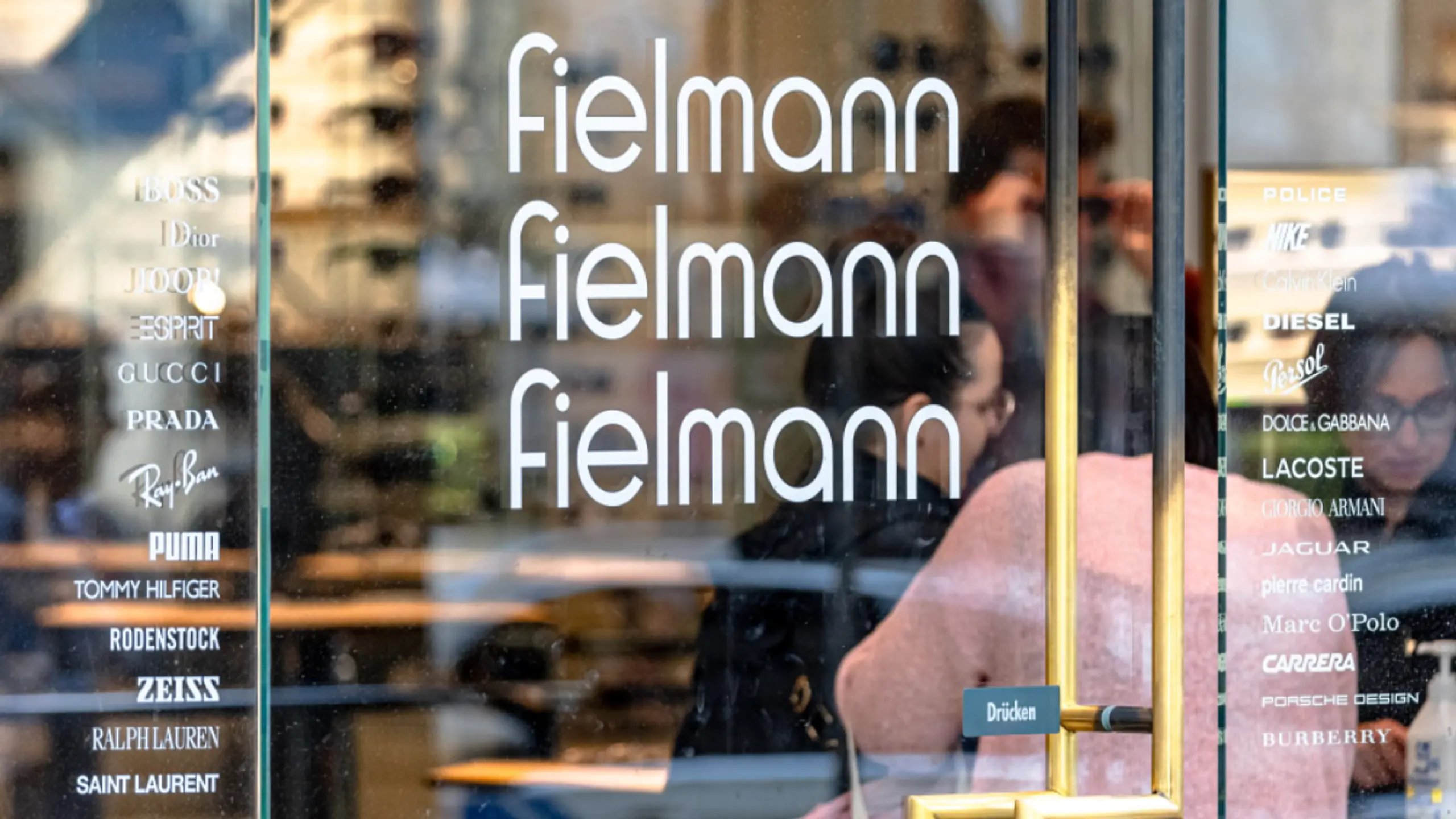 © APA/APA/dpa/Markus Scholz Fielmann verkauft in rund 200 Filialen Smartglasses