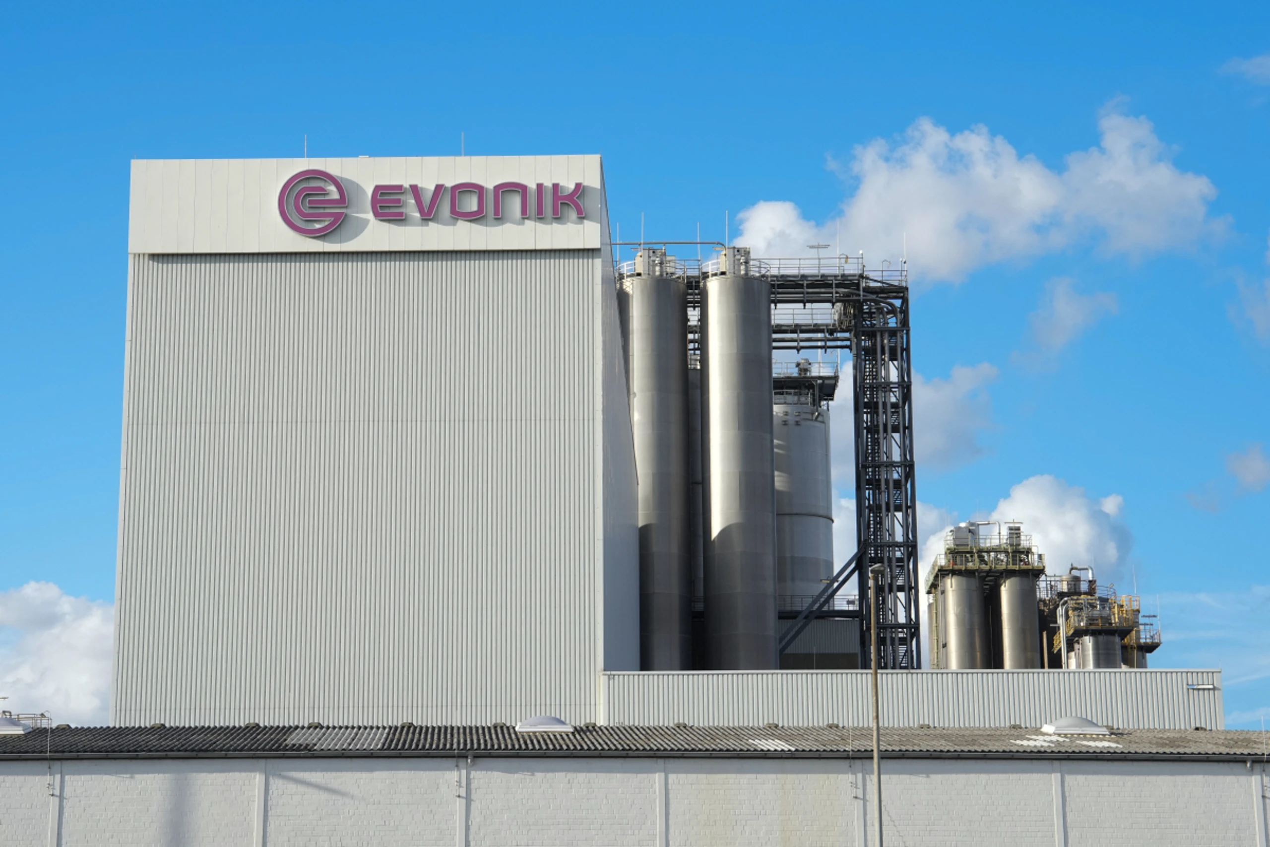 Evonik profitiert von Lieferengpässen in Asien