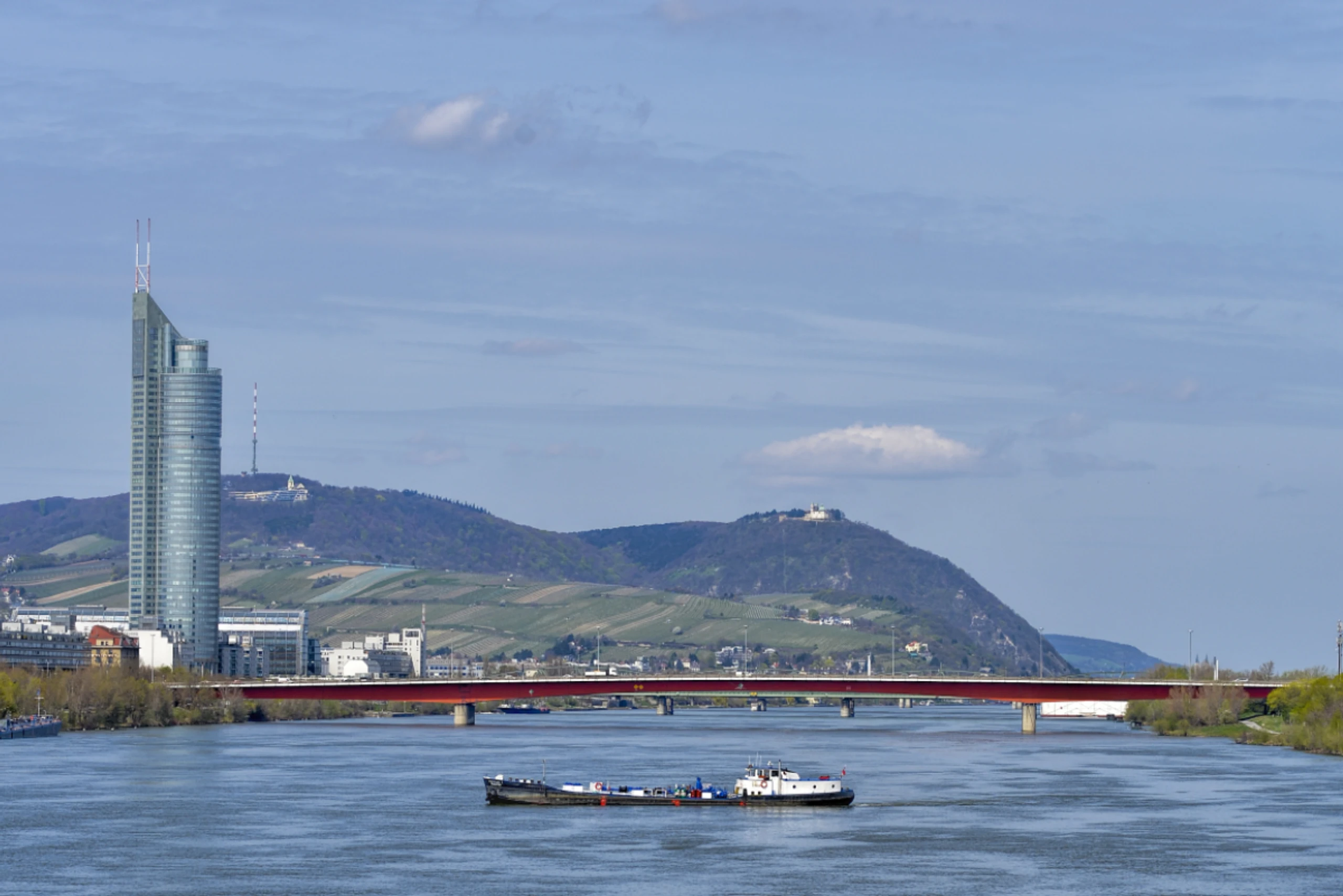 Güterschifffahrt weitgehend zum Erliegen gekommen