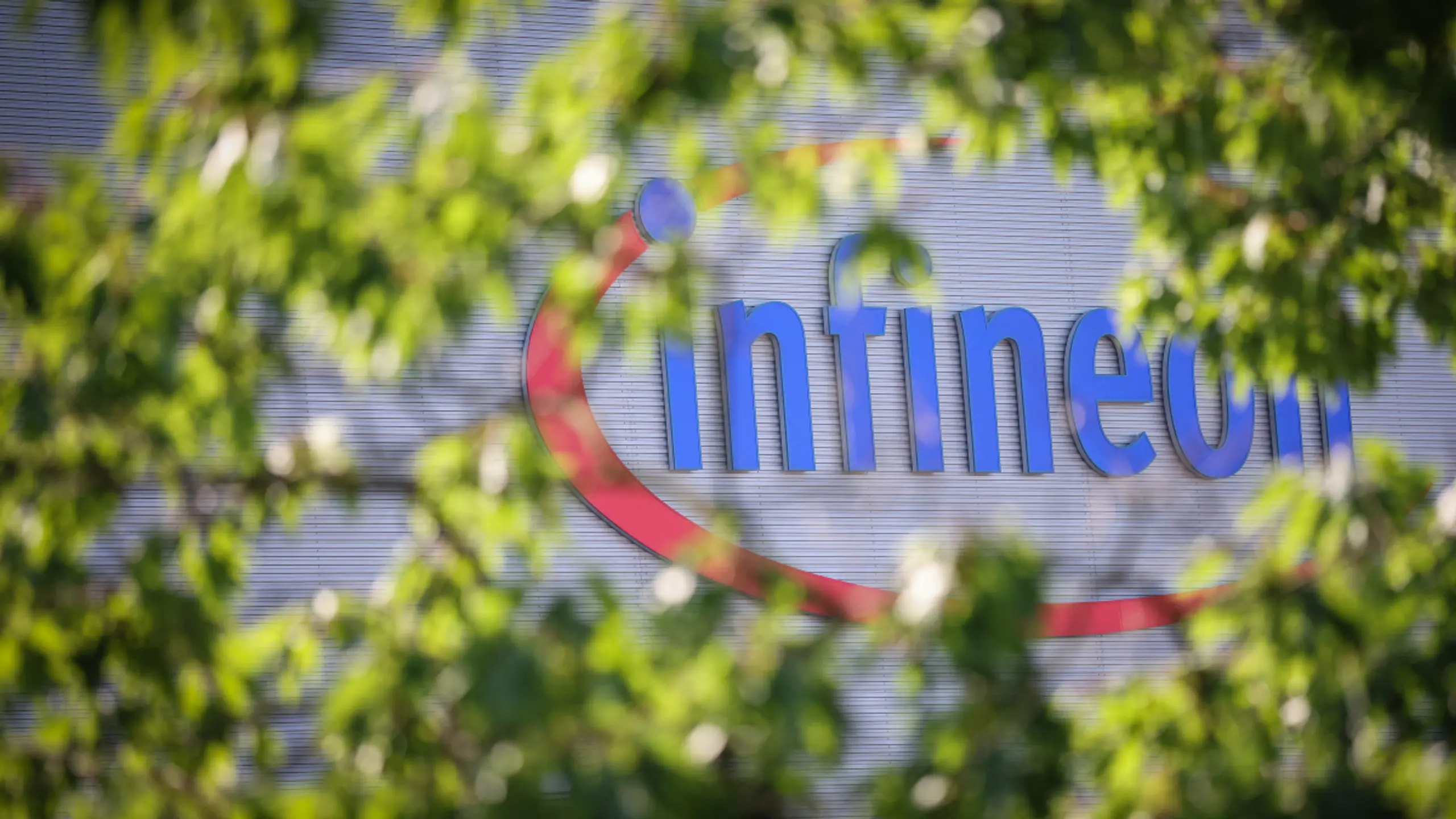 © APA/APA/AFP/RONNY HARTMANN Infineon im KI-Fahrwasser