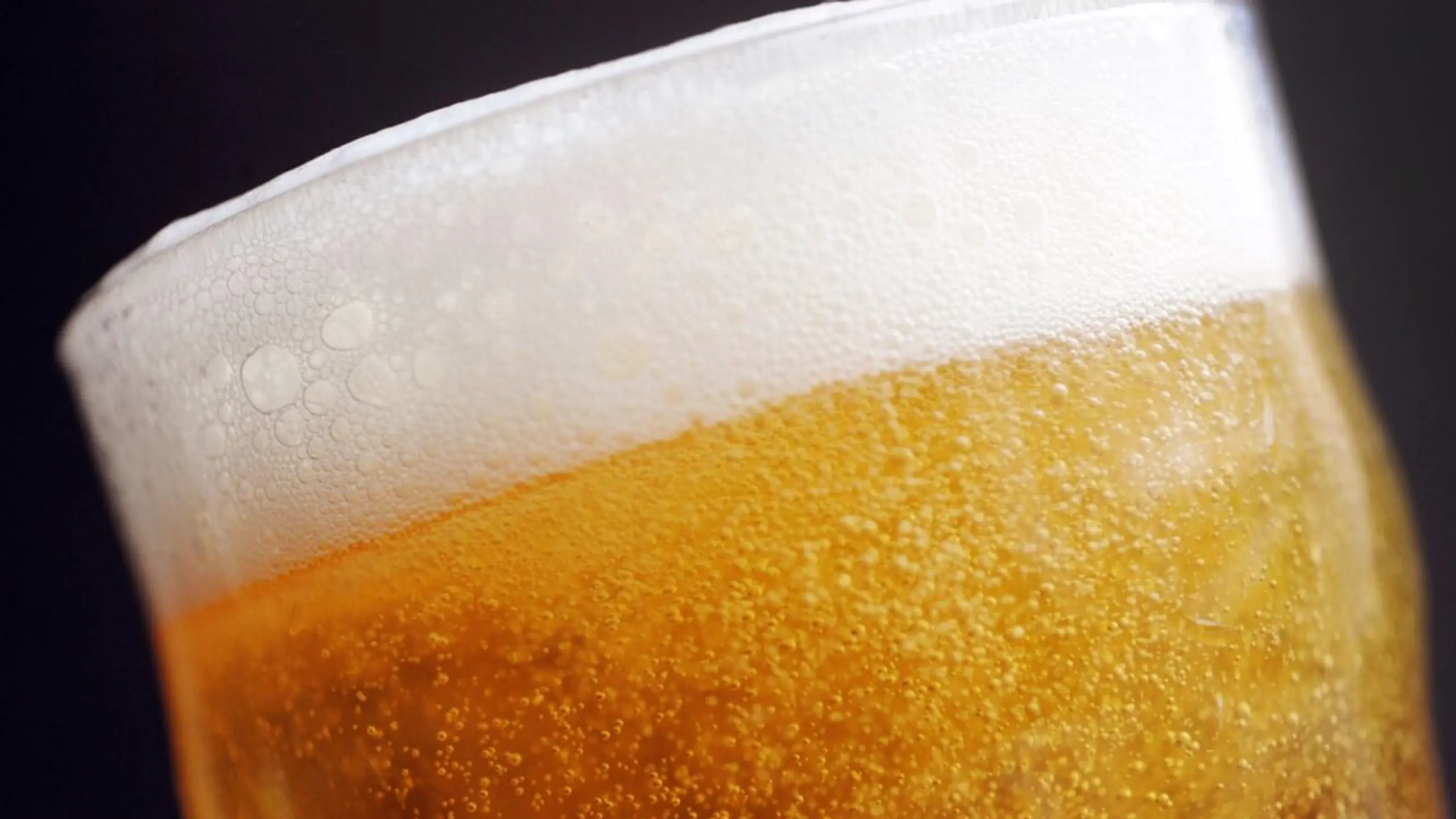 © APA/APA/dpa/Marius Becker ++ ARCHIVBILD ++ Heineken legte bei seinen fünf wichtigsten weltweiten Biermarken zu