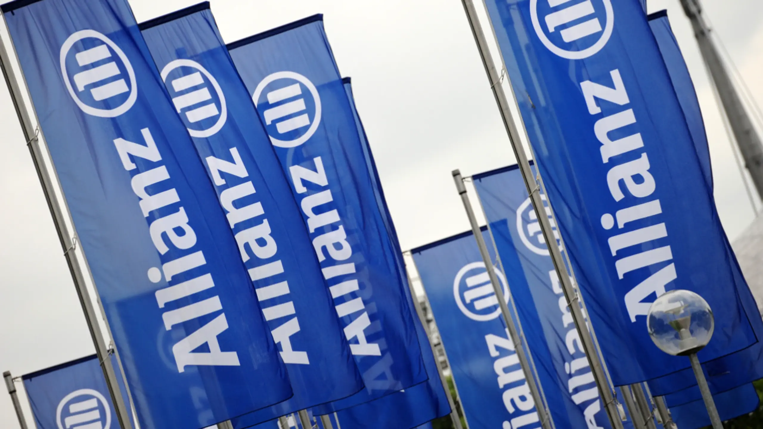 © APA/APA/dpa/Andreas Gebert Allianz erweiter Portfolio