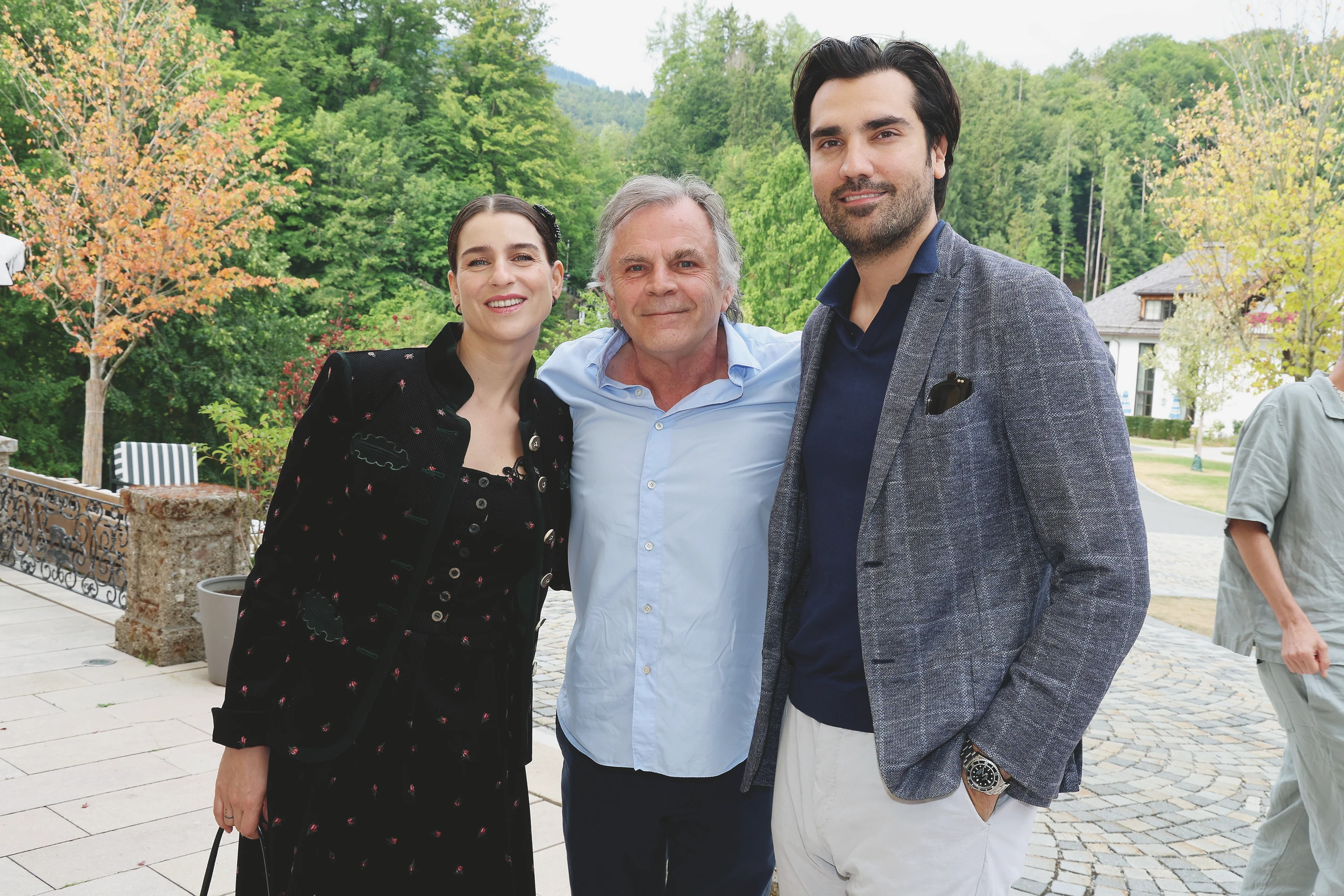 Salzburger Festspiele: Die Elite stellt sich hinter Hinterhäuser