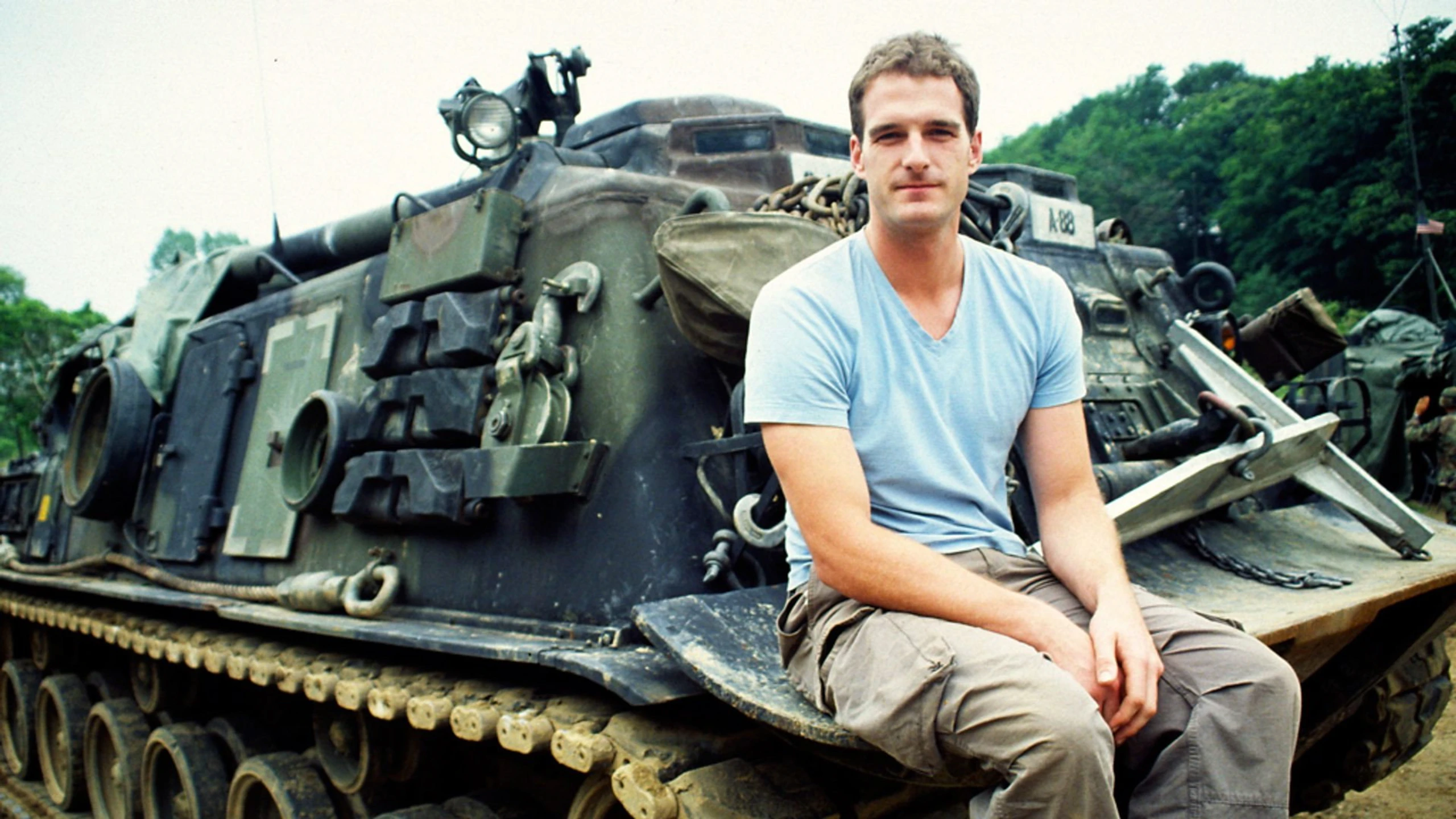 Peter and Dan Snow: 20th Century Battlefields