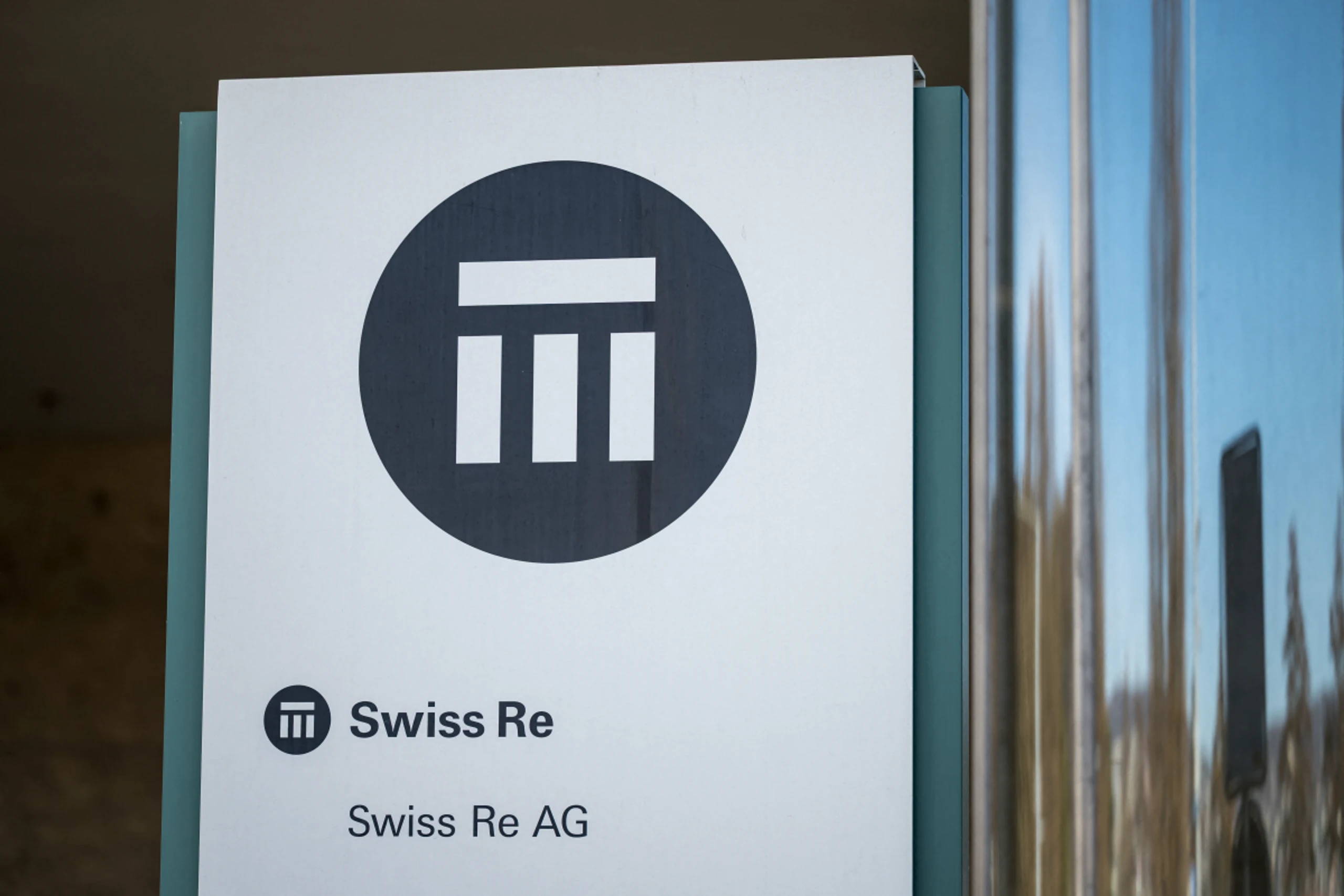 Rückversicherer Swiss Re steigert Gewinn