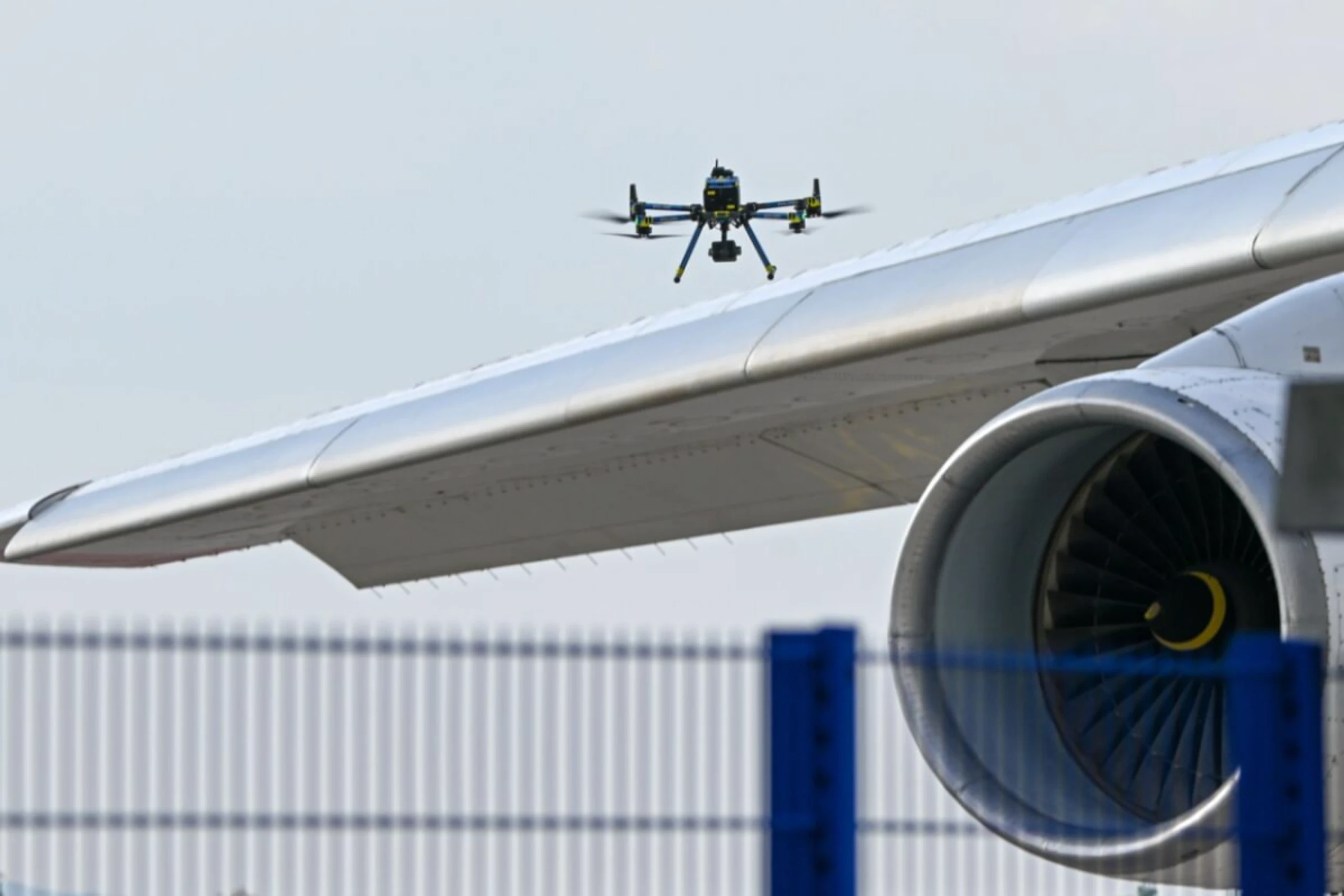 Drohnenangriff auf Flughafen beschäftigt die deutsche Politik