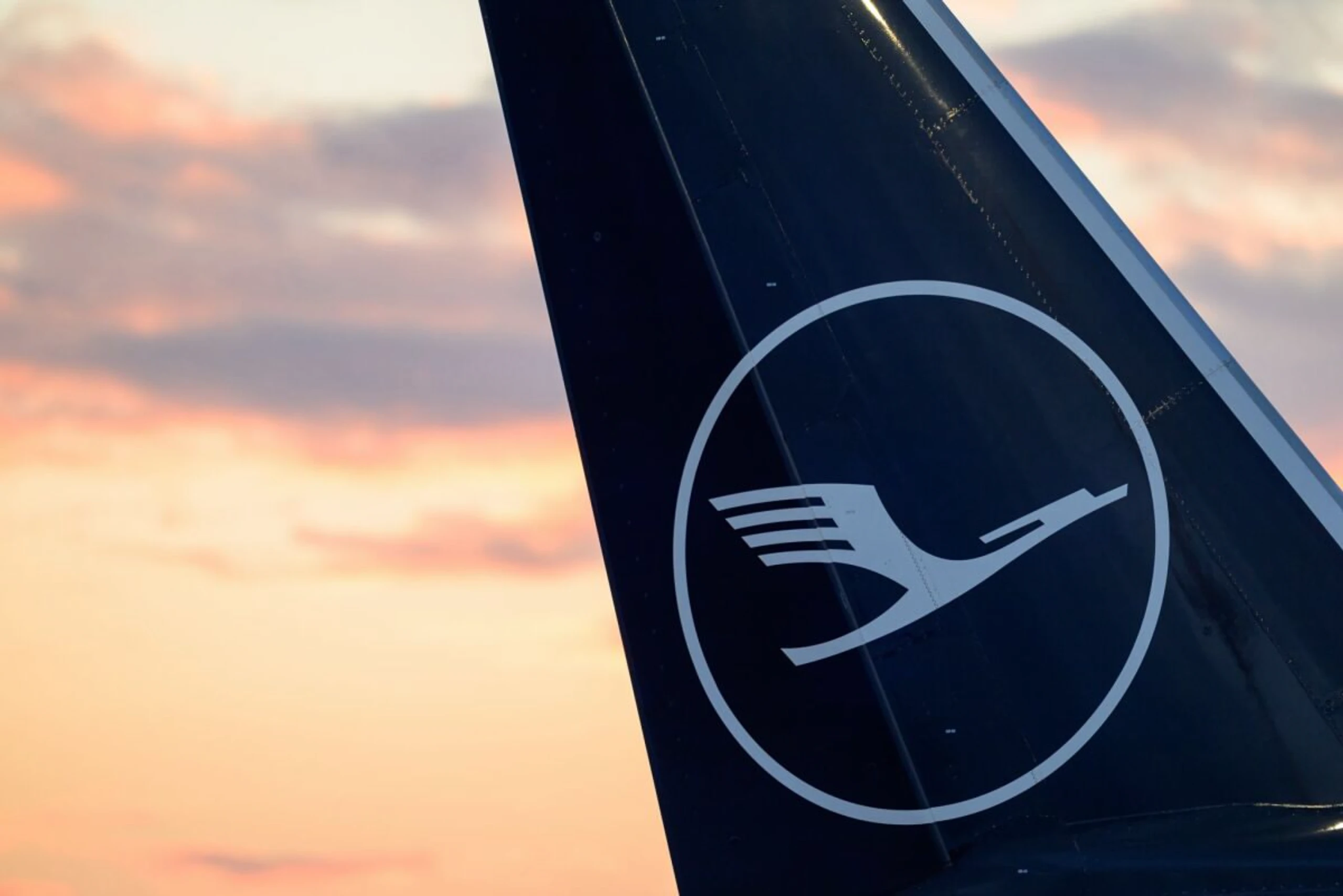 ++ ARCHIVBILD ++ Lufthansa-Maschinen heben künftig mit neuem Wifi-Angebot ab
