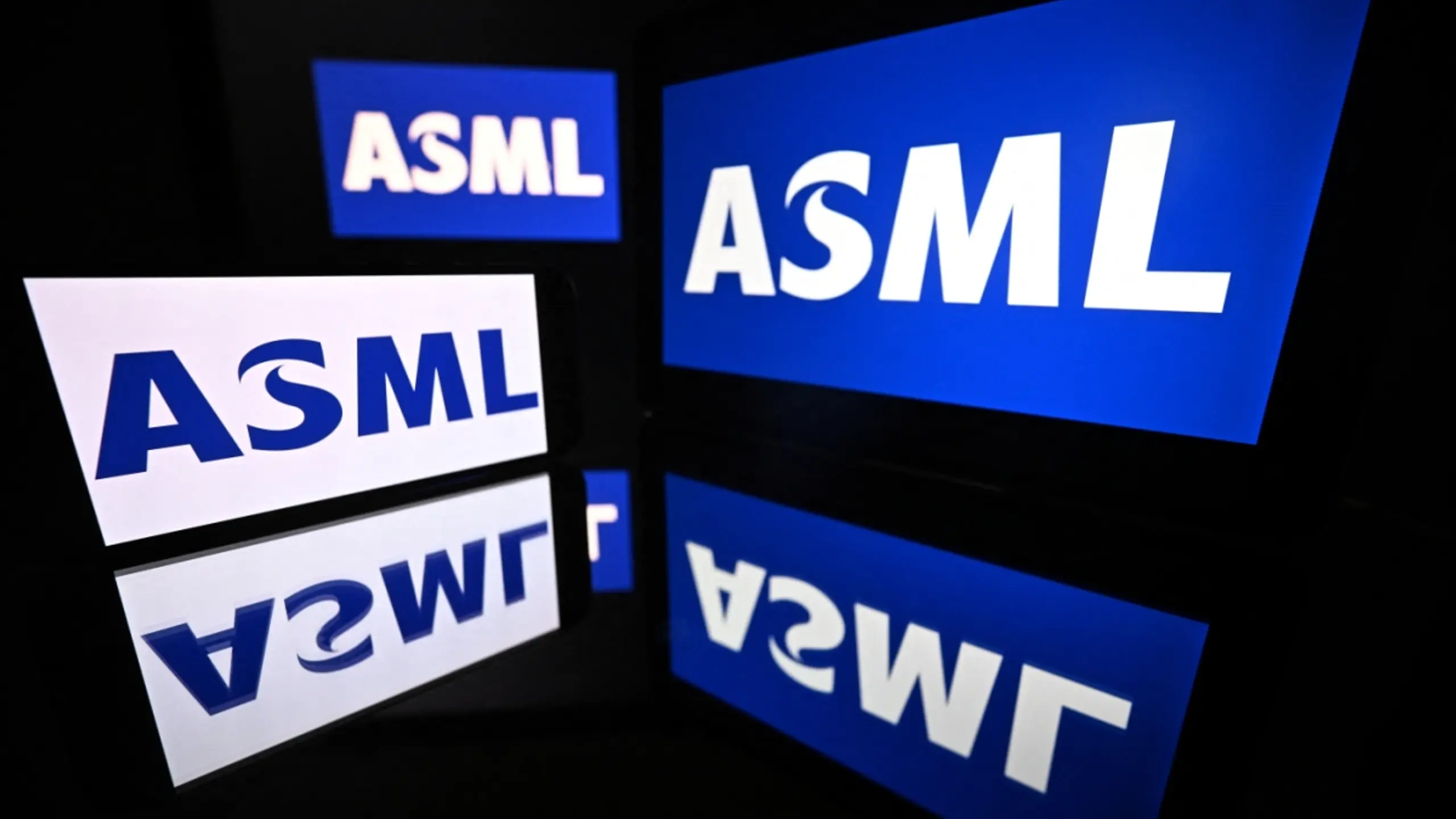 © APA/APA/AFP/LIONEL BONAVENTURE Halbleiterindustrie-Ausrüster ASML mit einem Kursplus von 2,7 Prozent