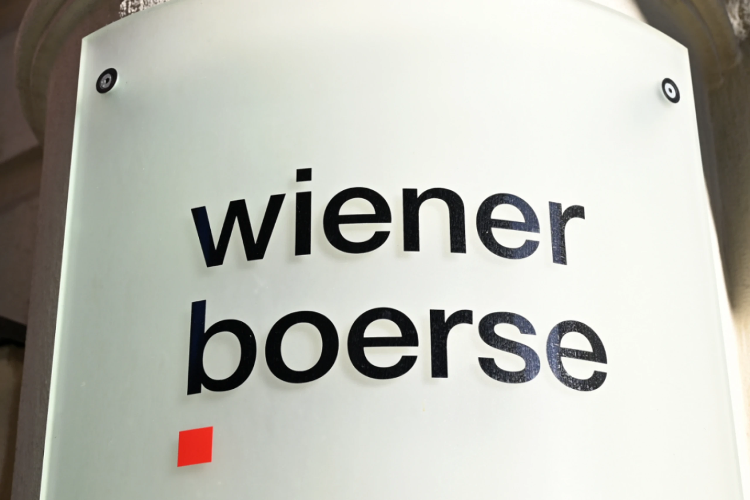 Tag startet mit Verlusten