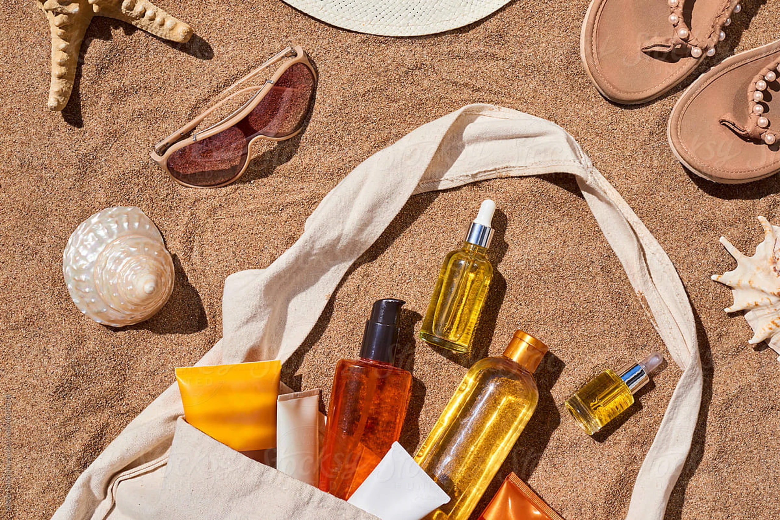 Beauty Must Haves für den Urlaub: Diese Produkte gehören in jede Kosmetiktasche
