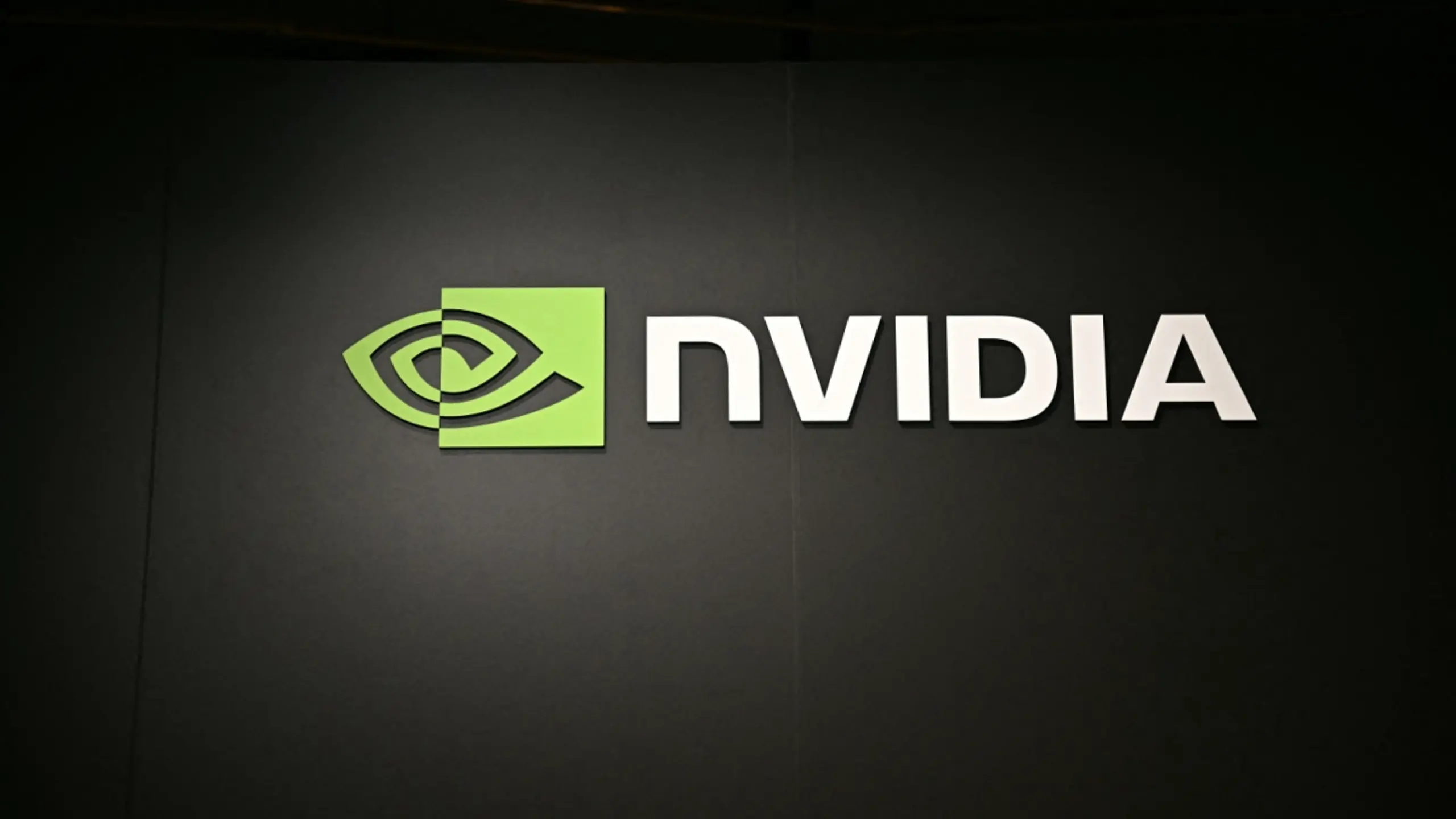 © APA/APA/AFP/PHILIP FONG Nvidias KI-Modell Nemotron 4 könnte im Herbst fertig sein