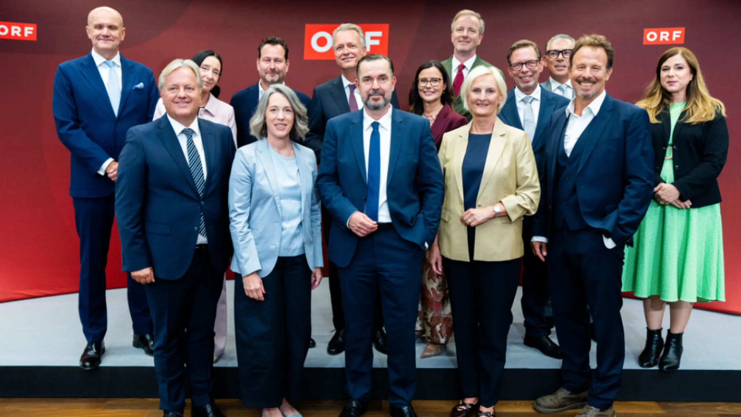© APA/APA/GEORG HOCHMUTH/GEORG HOCHMUTH Clemens Pig und sein 13-köpfiges ORF-Direktorenteam