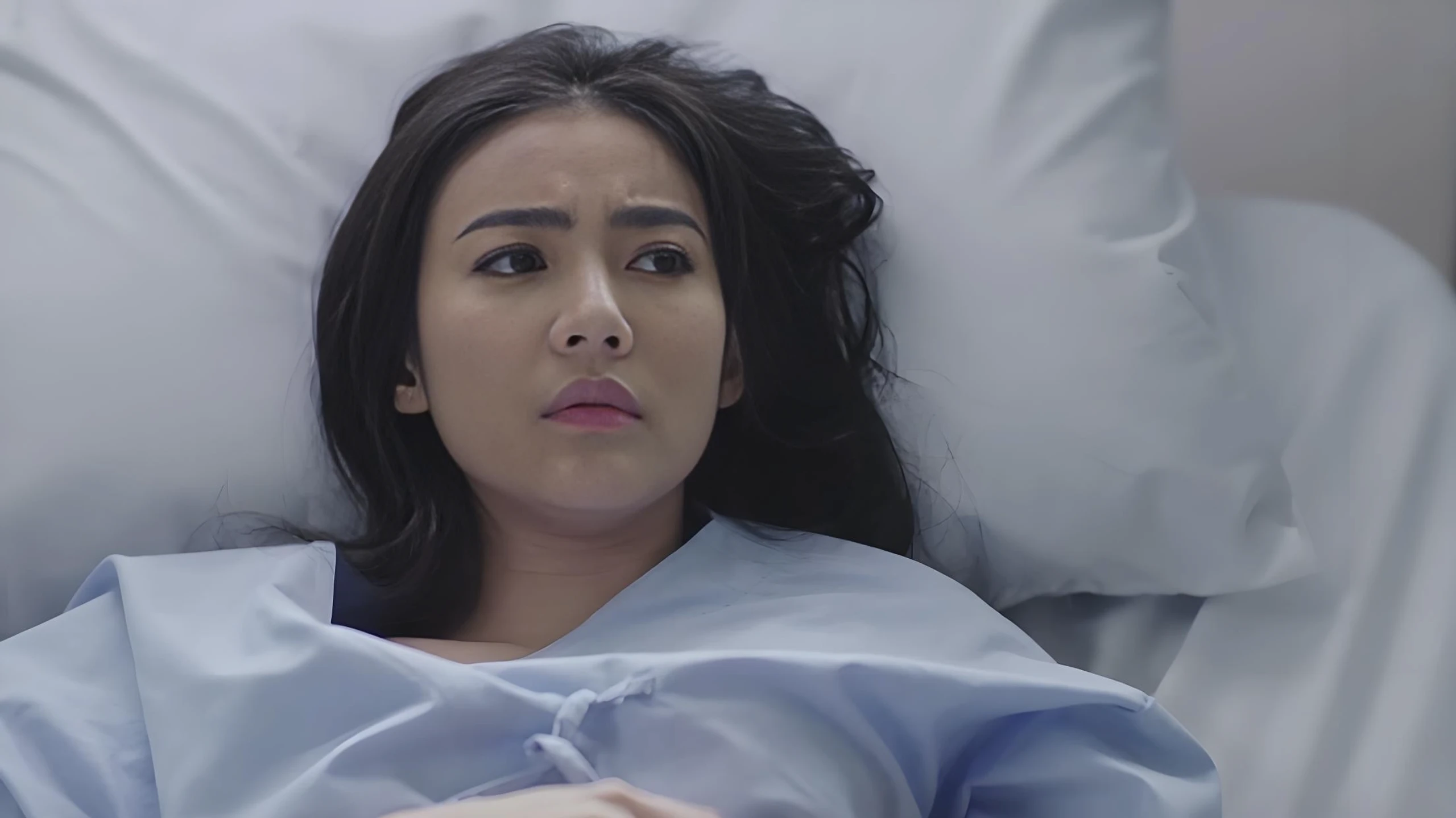 Bangkok Rak Stories: Kon Mee Sanae