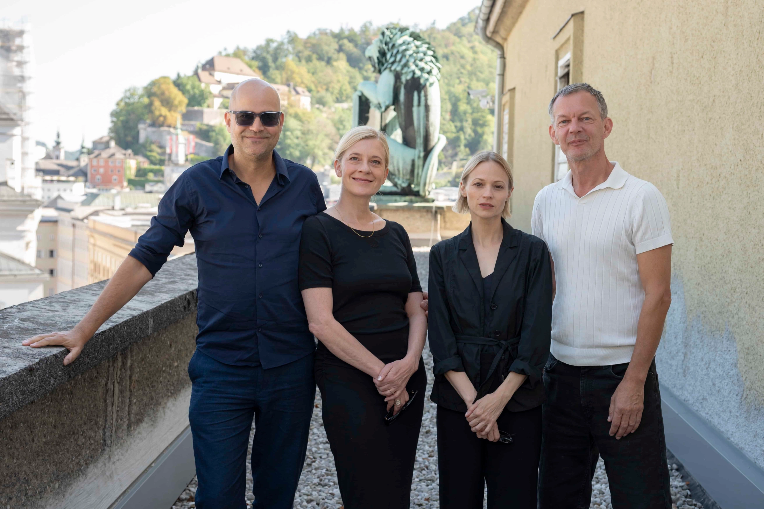 Jelineks „Unter Tieren“ bei den Salzburger Festspielen – mit Peter Thiel?