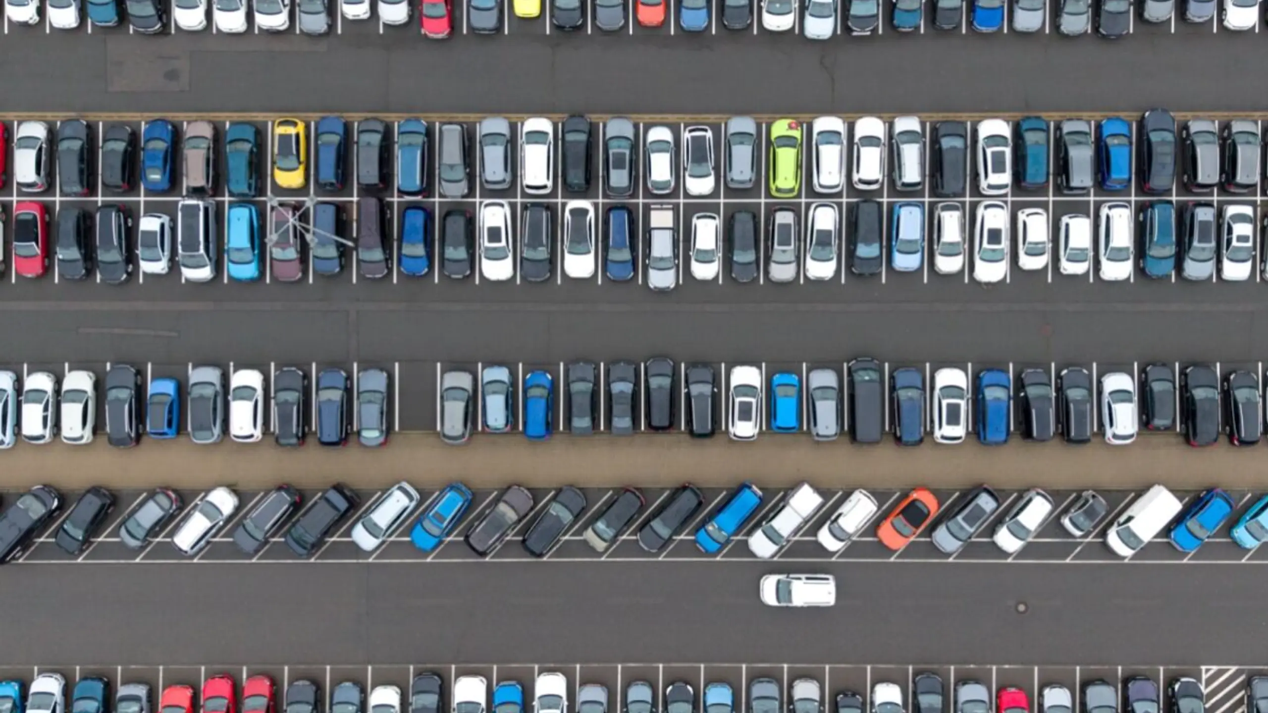 © DPA, SEBASTIAN KAHNERT, Apa Industrie streicht massiv Stellen