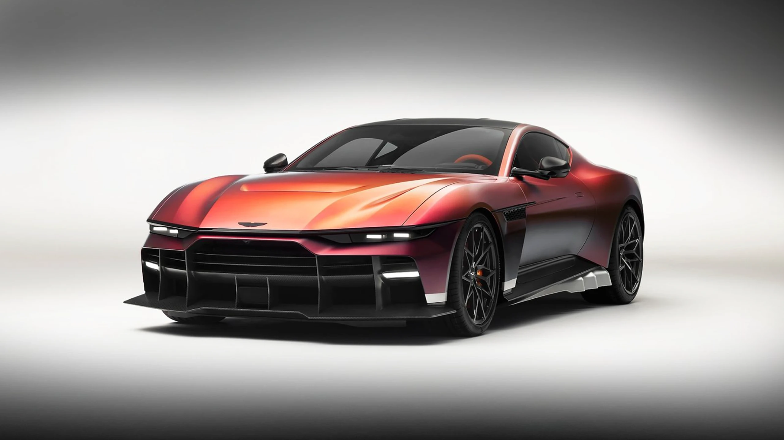 Aston Martin Valen: 850 PS starker V12-Frontmotor-Supersportwagen
