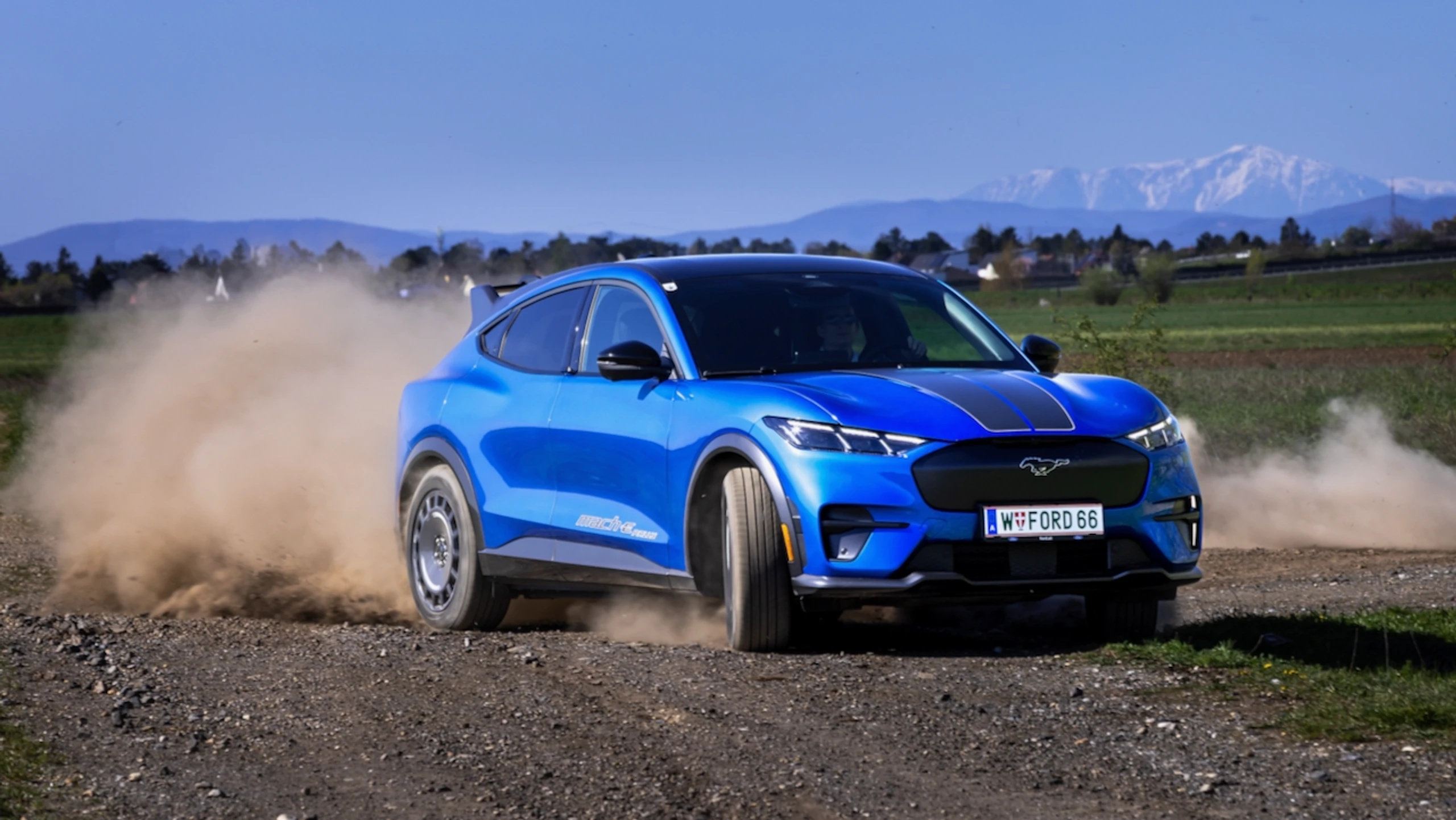 Test Ford Mustang Mach-E Rally
