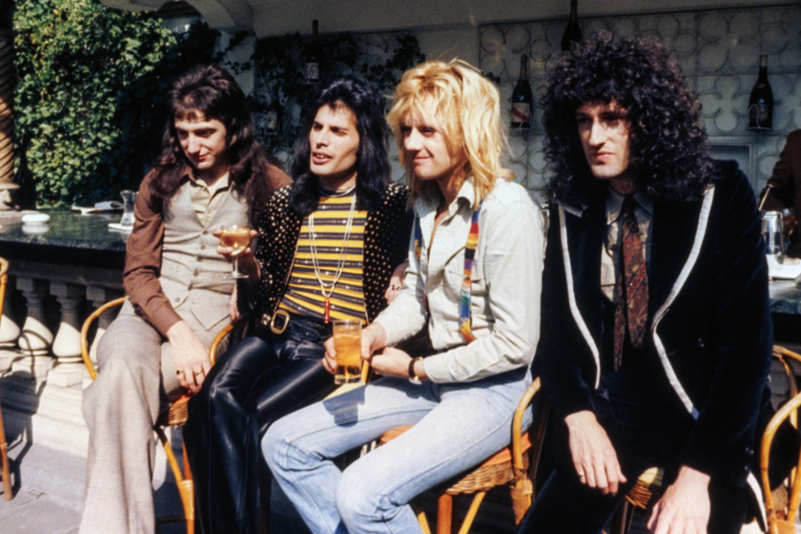 John Deacon (ganz links) galt als zurückhaltend und wortkarg
