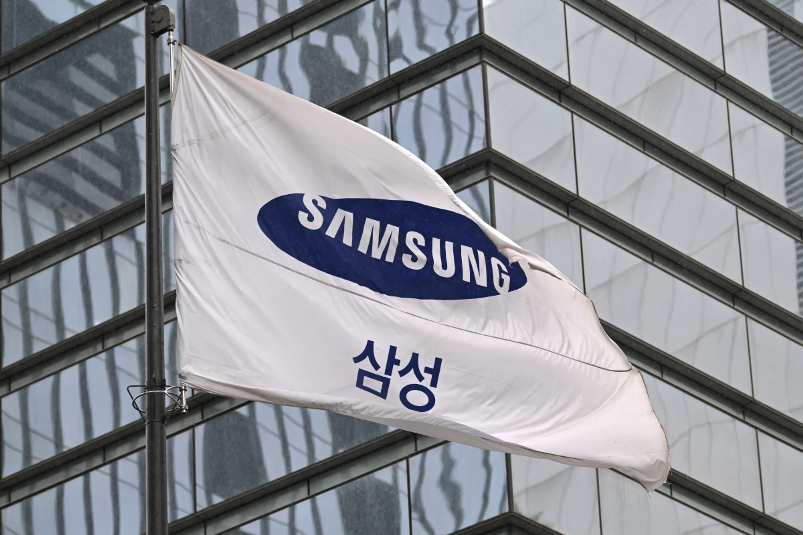 Um bis zu 15 Prozent könnten die Samsung-Halbleiter angehoben werden