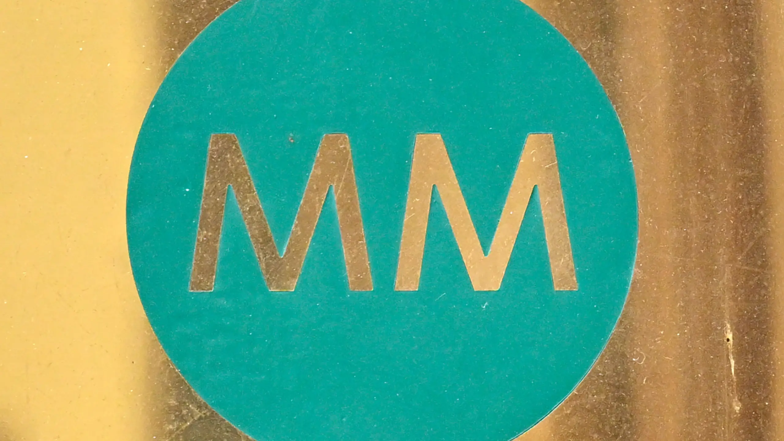 © HANS KLAUS TECHT, Themenbild, Apa Sparprogramm greift