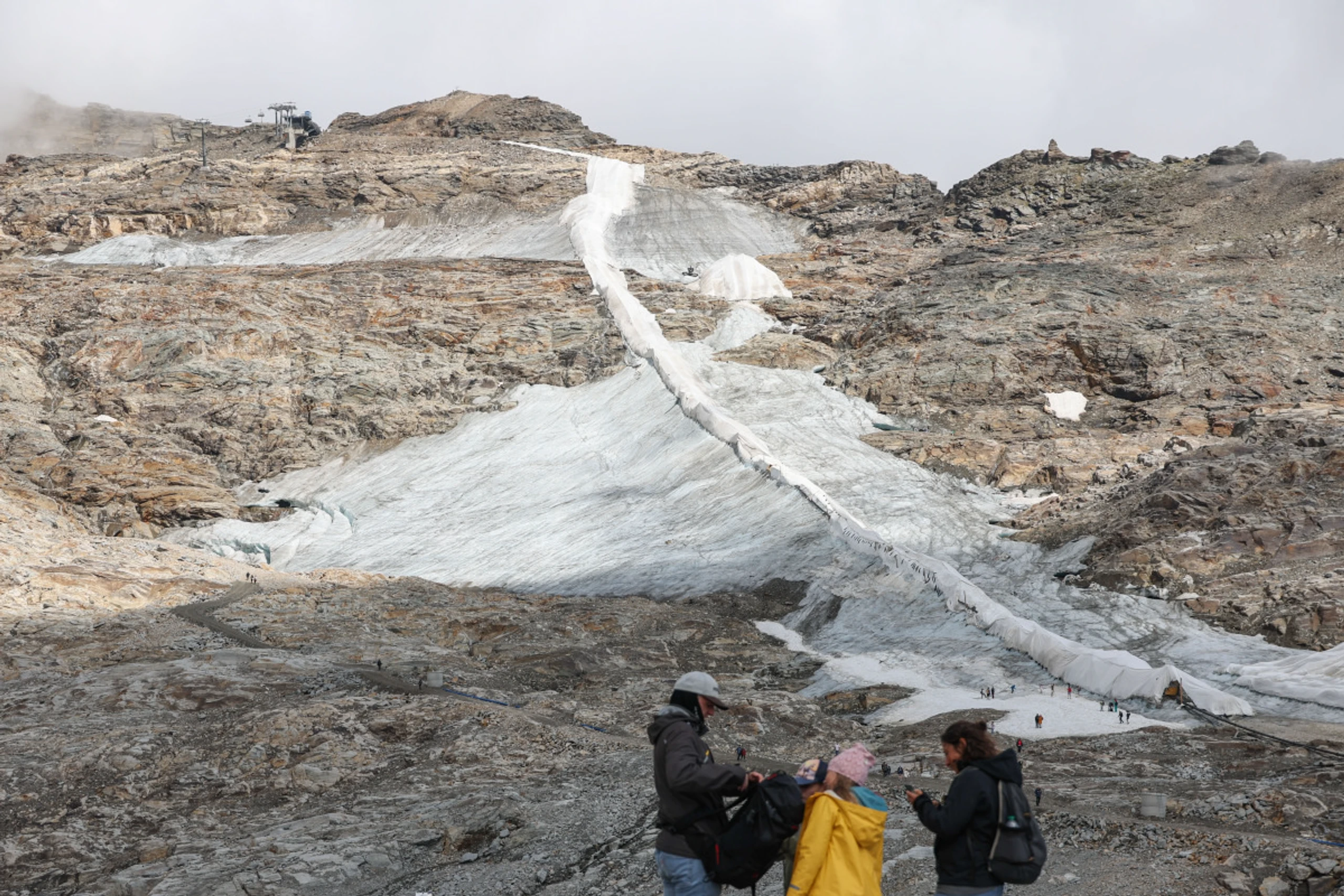 Gletscher in den Alpen schmelzen rapide weiter