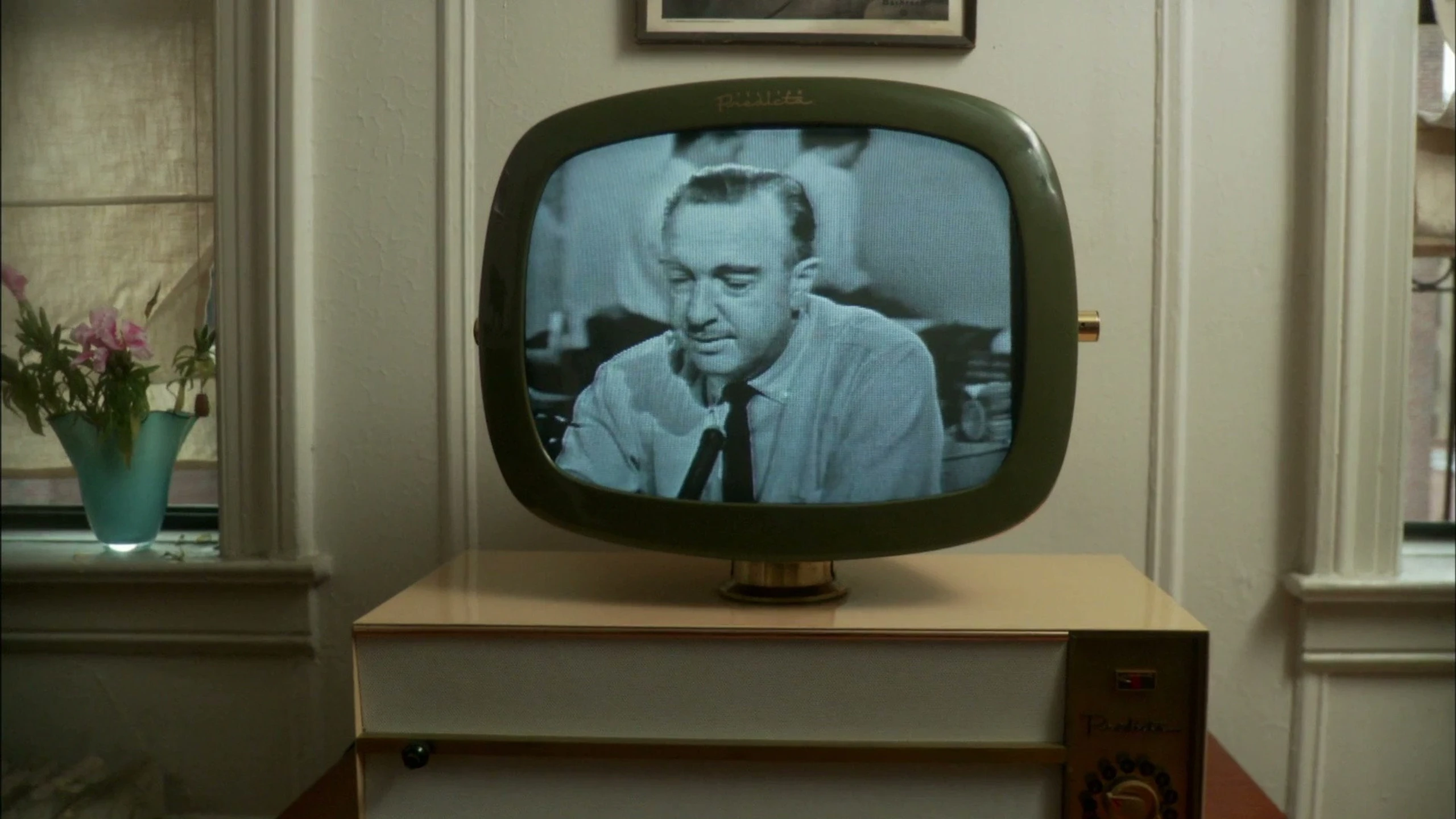 The Kennedy Assassination: 24 Hours After