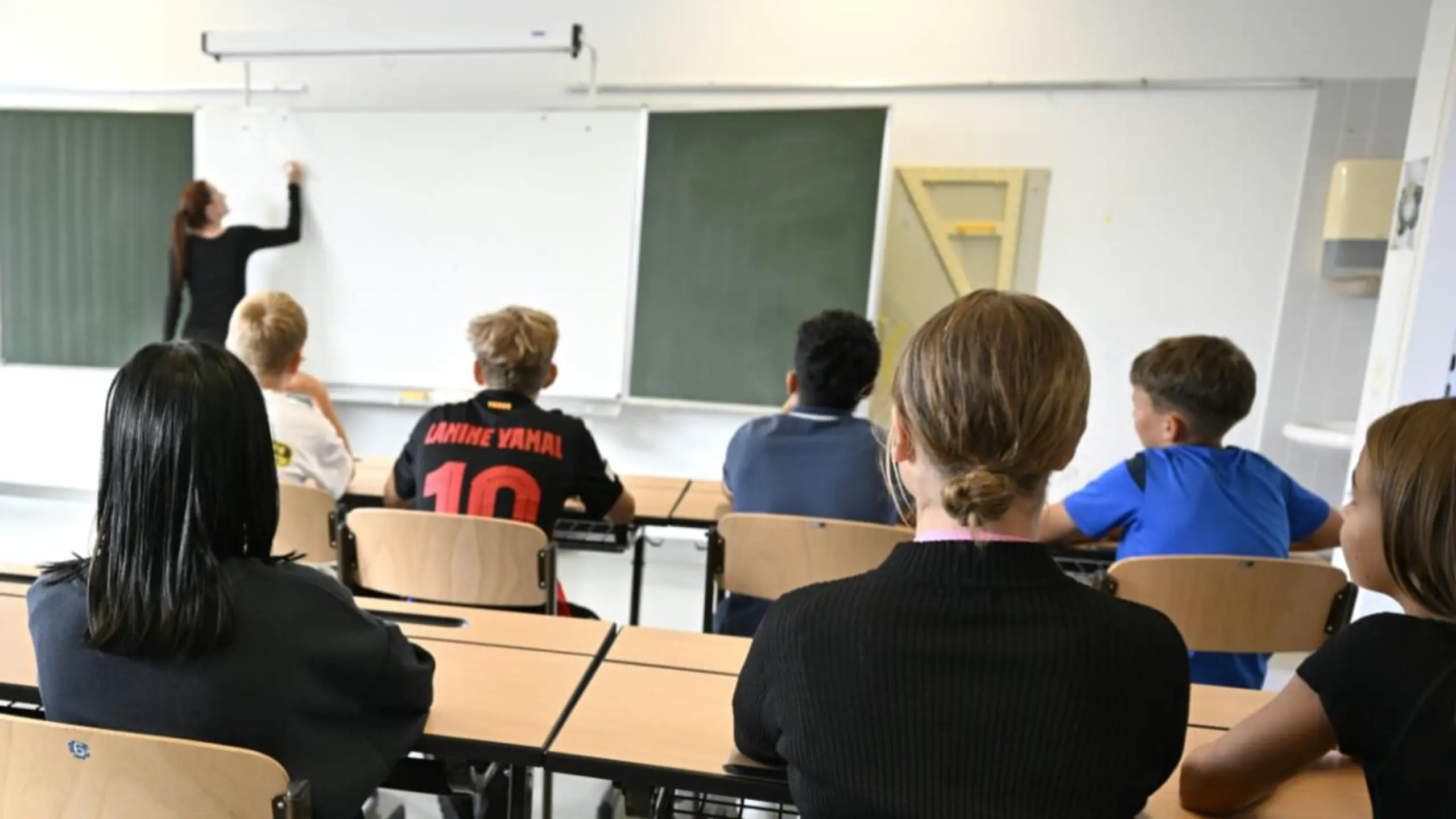 © HARALD SCHNEIDER, Themenbild, Apa Die Sommerschule ist wieder gestartet