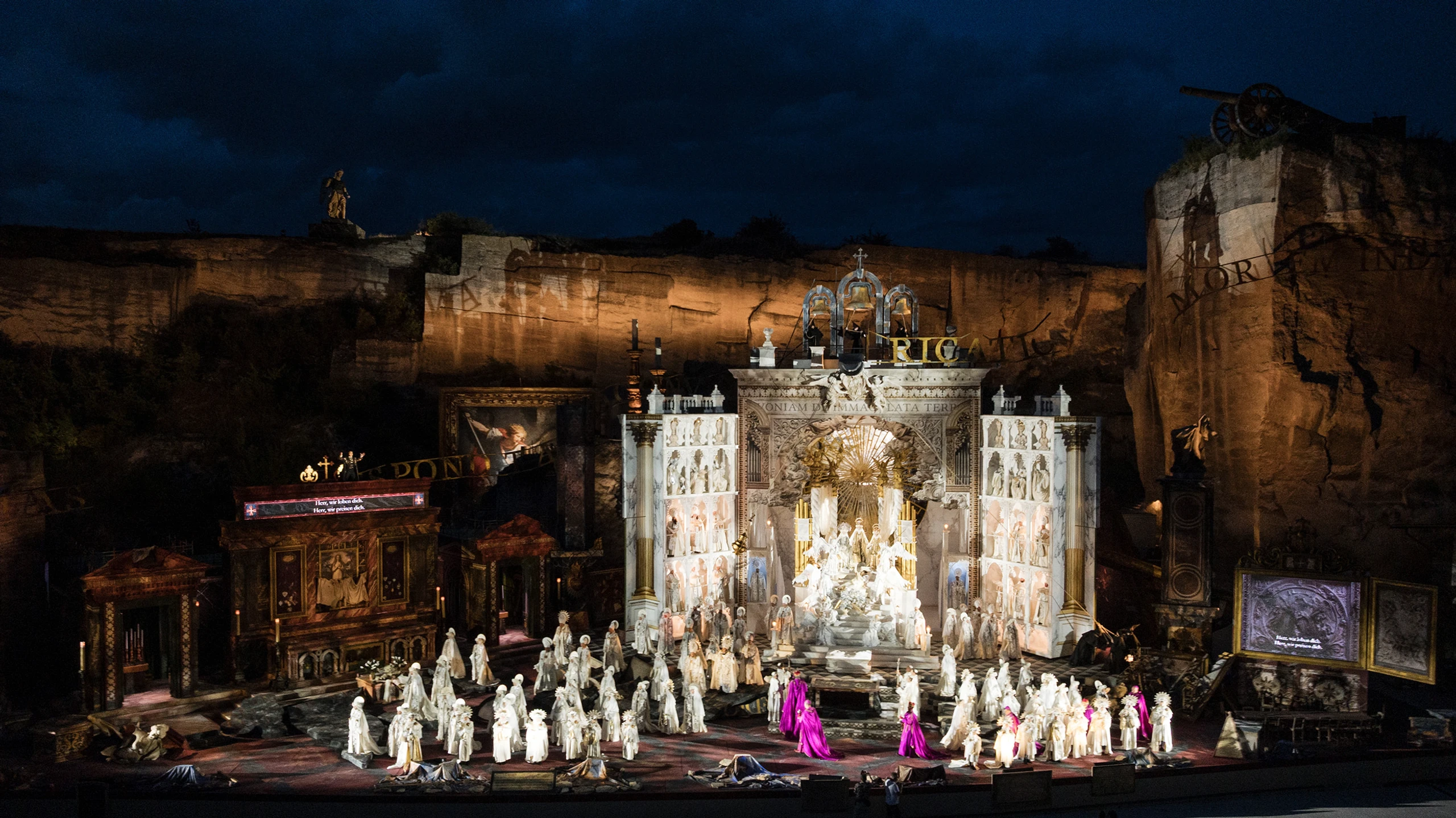 Oper im Steinbruch St. Margarethen feiert Erfolge mit „Tosca“
