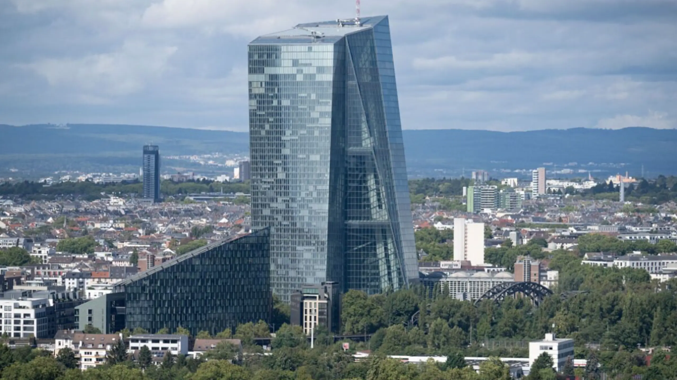 © Boris Roessler, DPA, Apa ++ ARCHIVBILD ++ Notenbanker dürften wohl keine Straffungen darüber hinaus andeuten