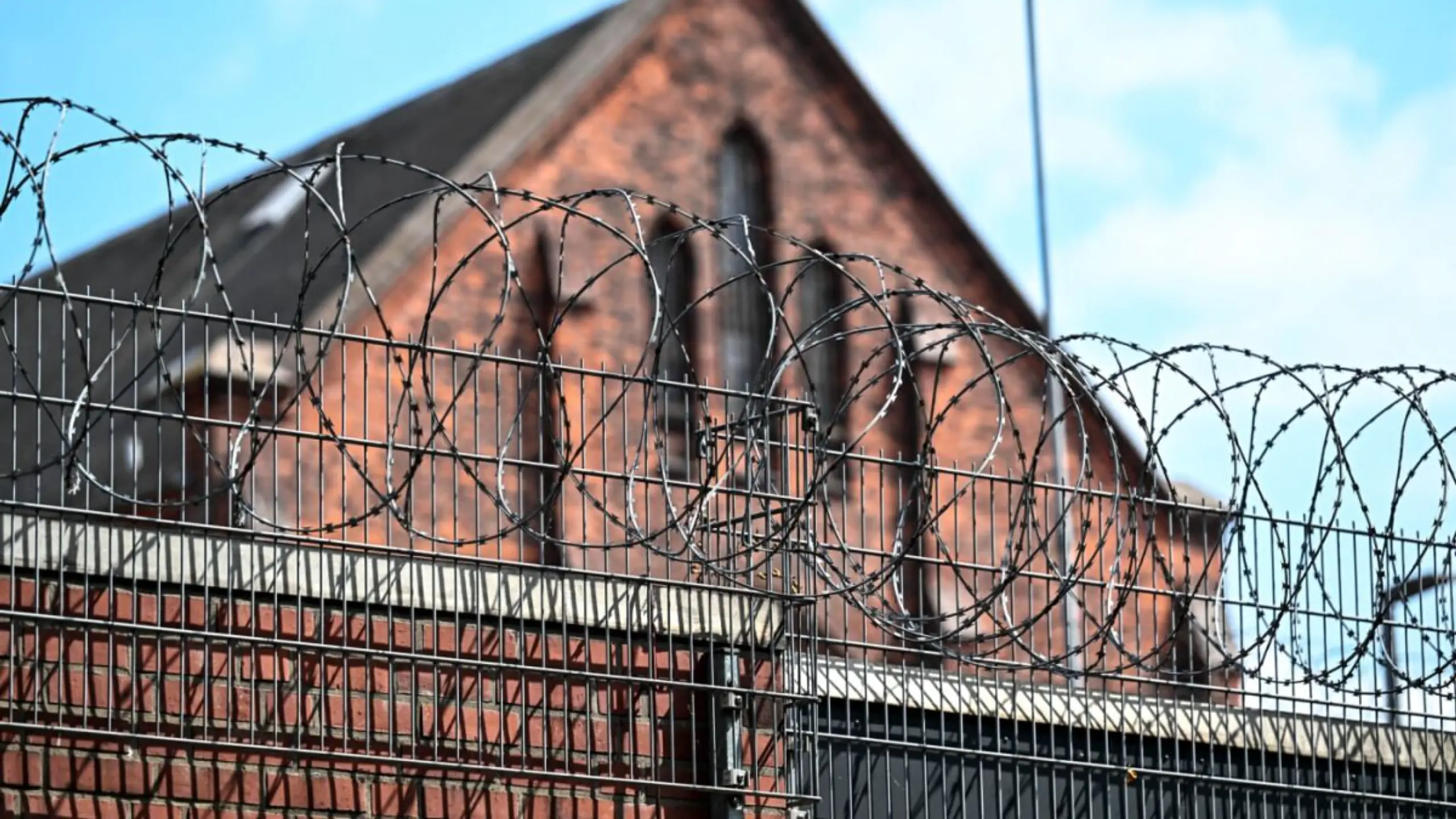 © DPA, Sina Schuldt, Apa Keine Arbeit mehr für Derad hinter Gittern