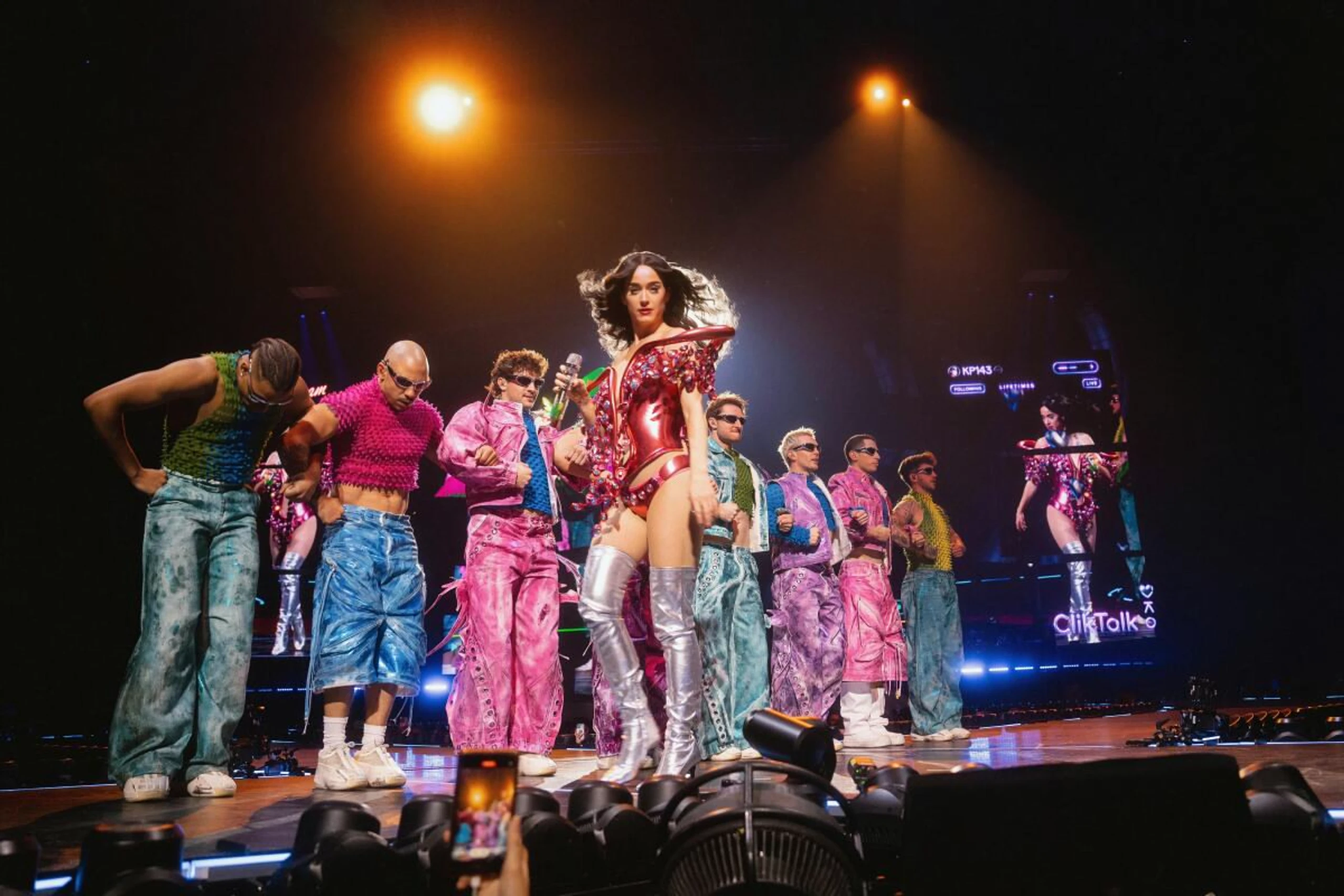 Mehr als ein Konzertfilm: Paul Dugdales Hommage an Katy Perry