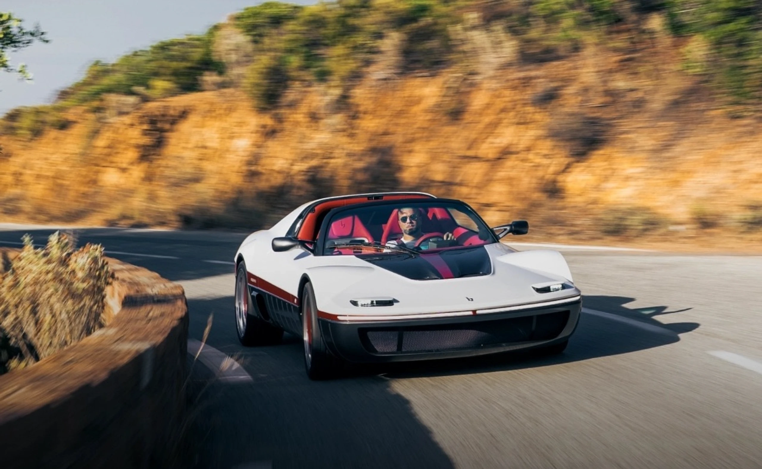 Bertone Runabout, 25 Exemplare und ein Hill Climb